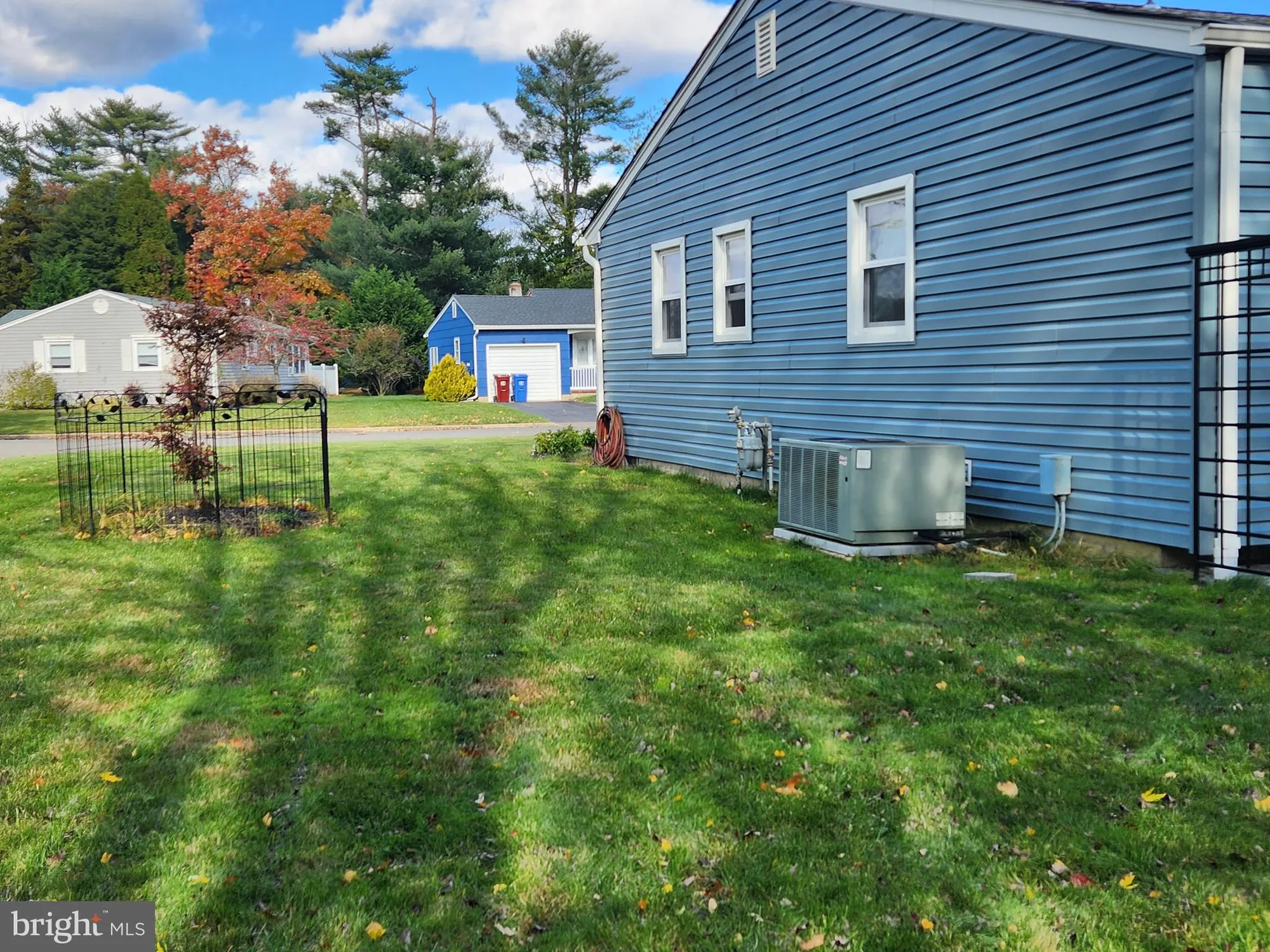 Property Slideshow image 25 of 51 | 35 edinburgh dr, Toms River, NJ, 08757