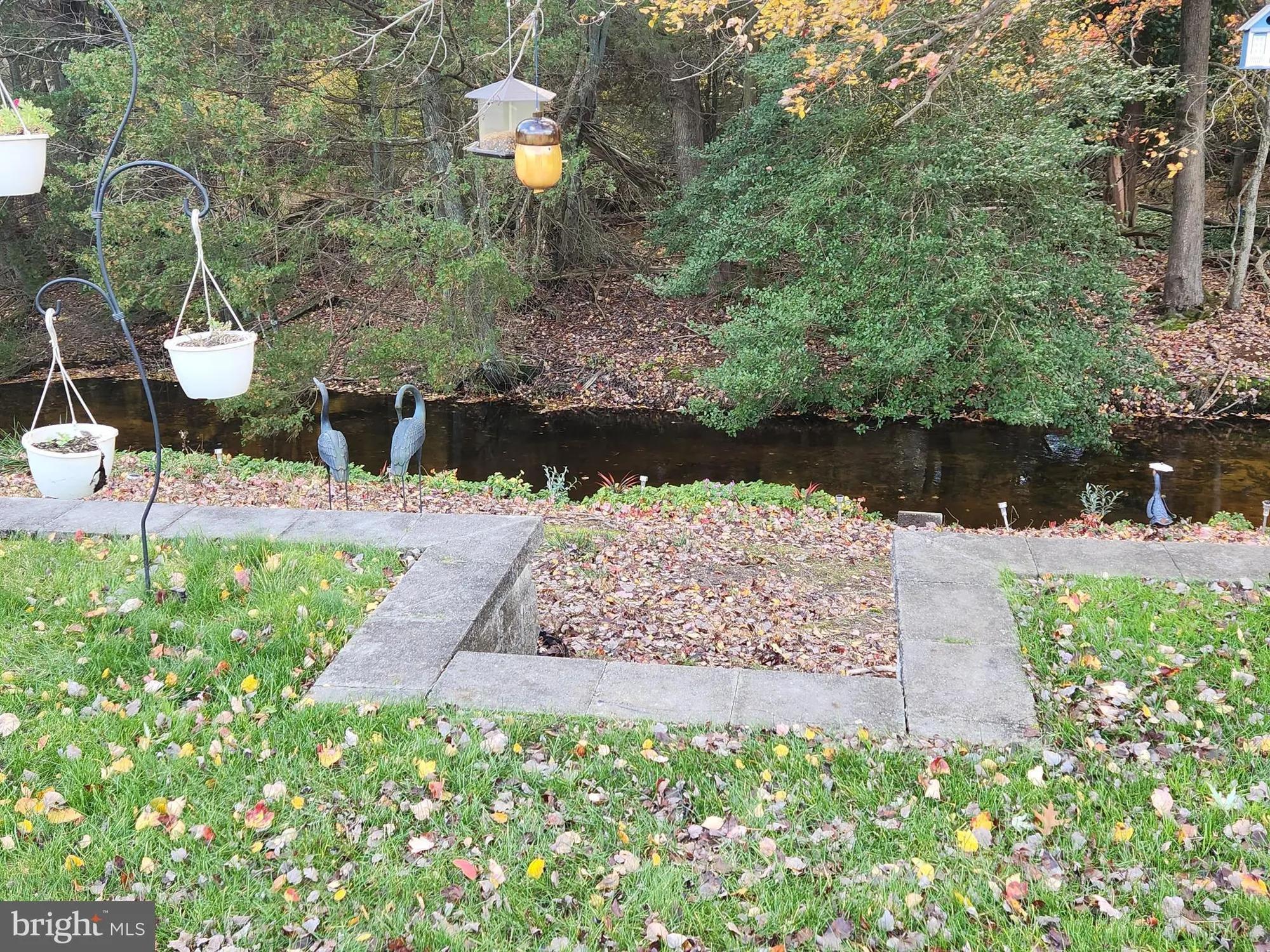 Property Slideshow image 28 of 51 | 35 edinburgh dr, Toms River, NJ, 08757