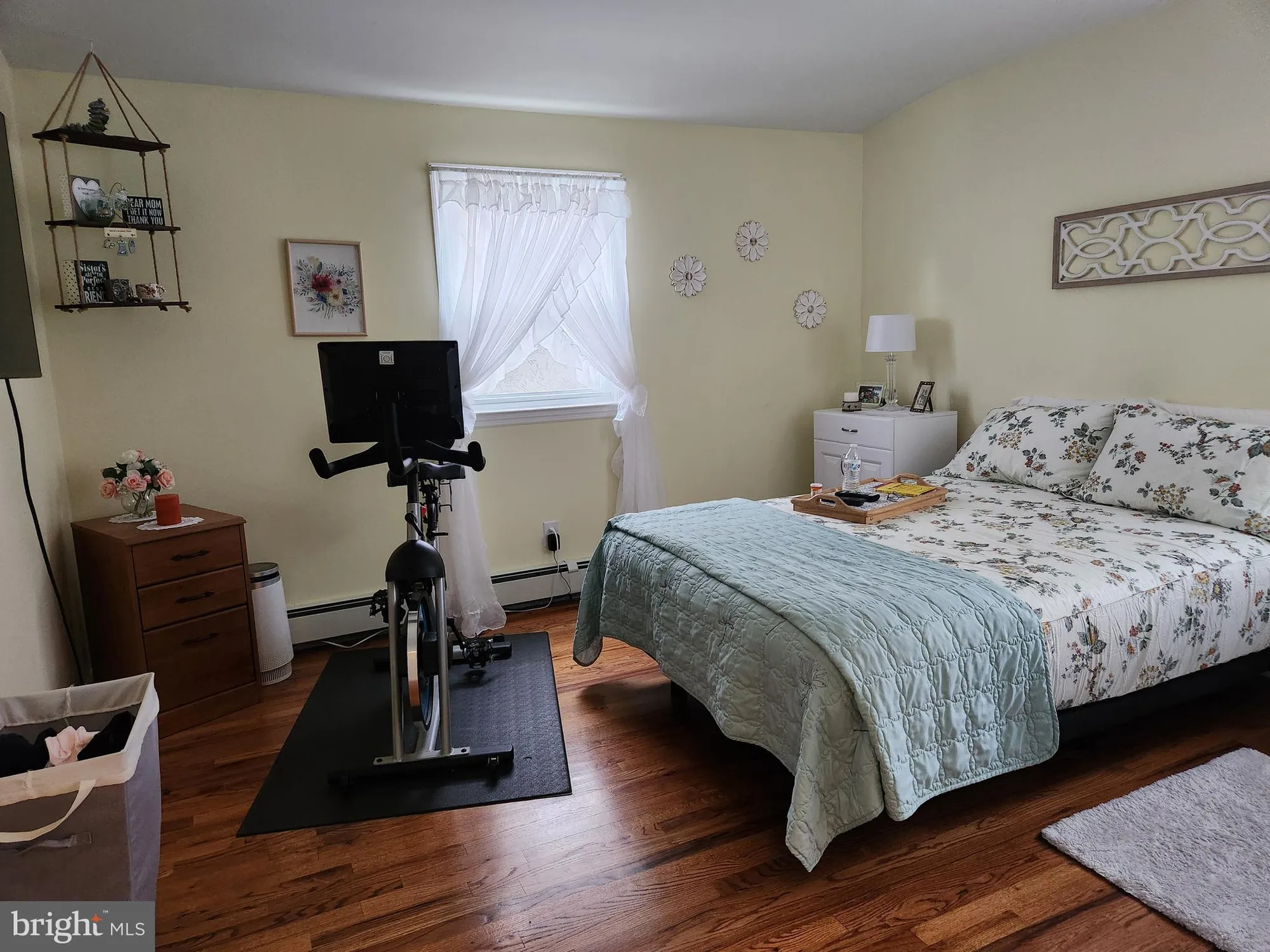 Property Slideshow image 14 of 51 | 35 edinburgh dr, Toms River, NJ, 08757