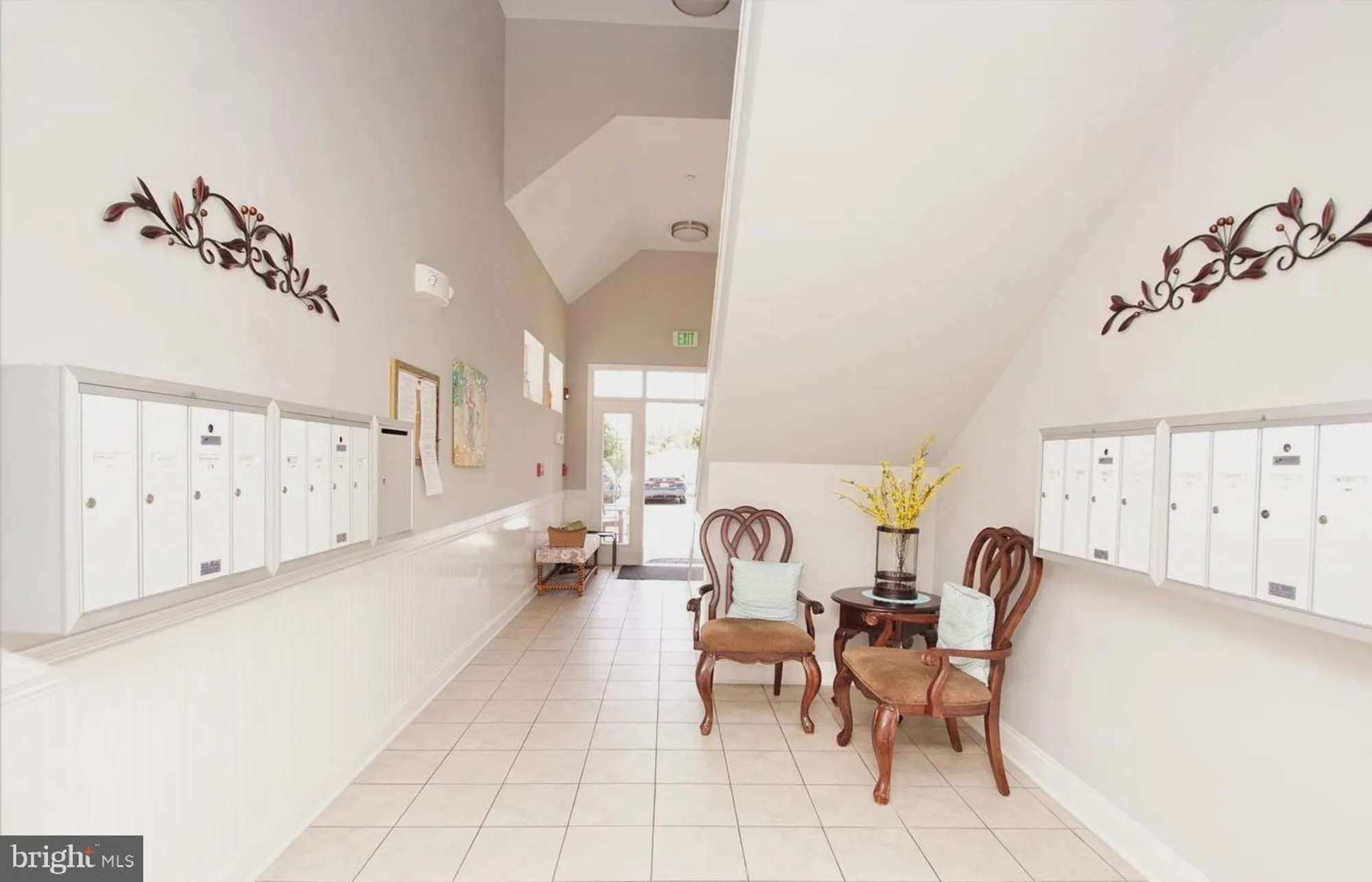 Property Slideshow image 7 of 11 | 301 tiree ct 303, Abingdon, MD, 21009