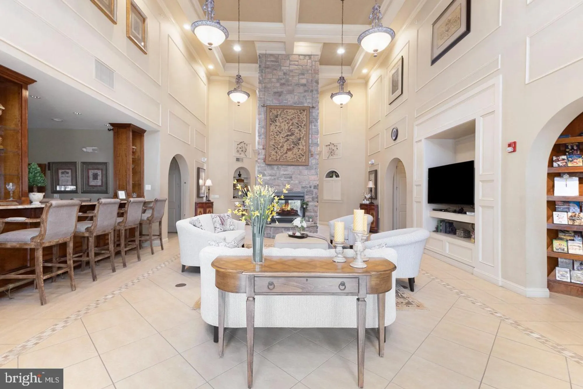 Property Slideshow image 3 of 16 | 3000 village way # 3101, Boothwyn, PA, 19061