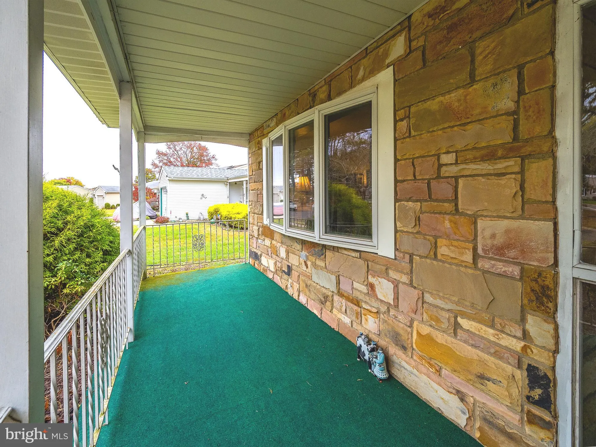 Property Slideshow image 3 of 19 | 64 huntington dr, Southampton, NJ, 08088