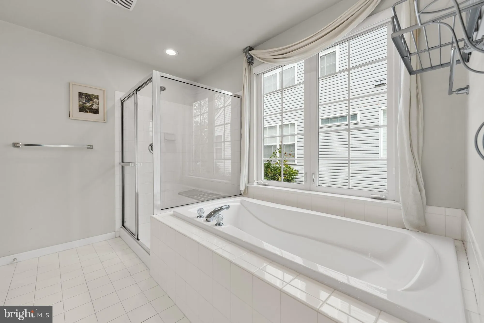 Property Slideshow image 30 of 49 | 3855 somerset dr, Collegeville, PA, 19426