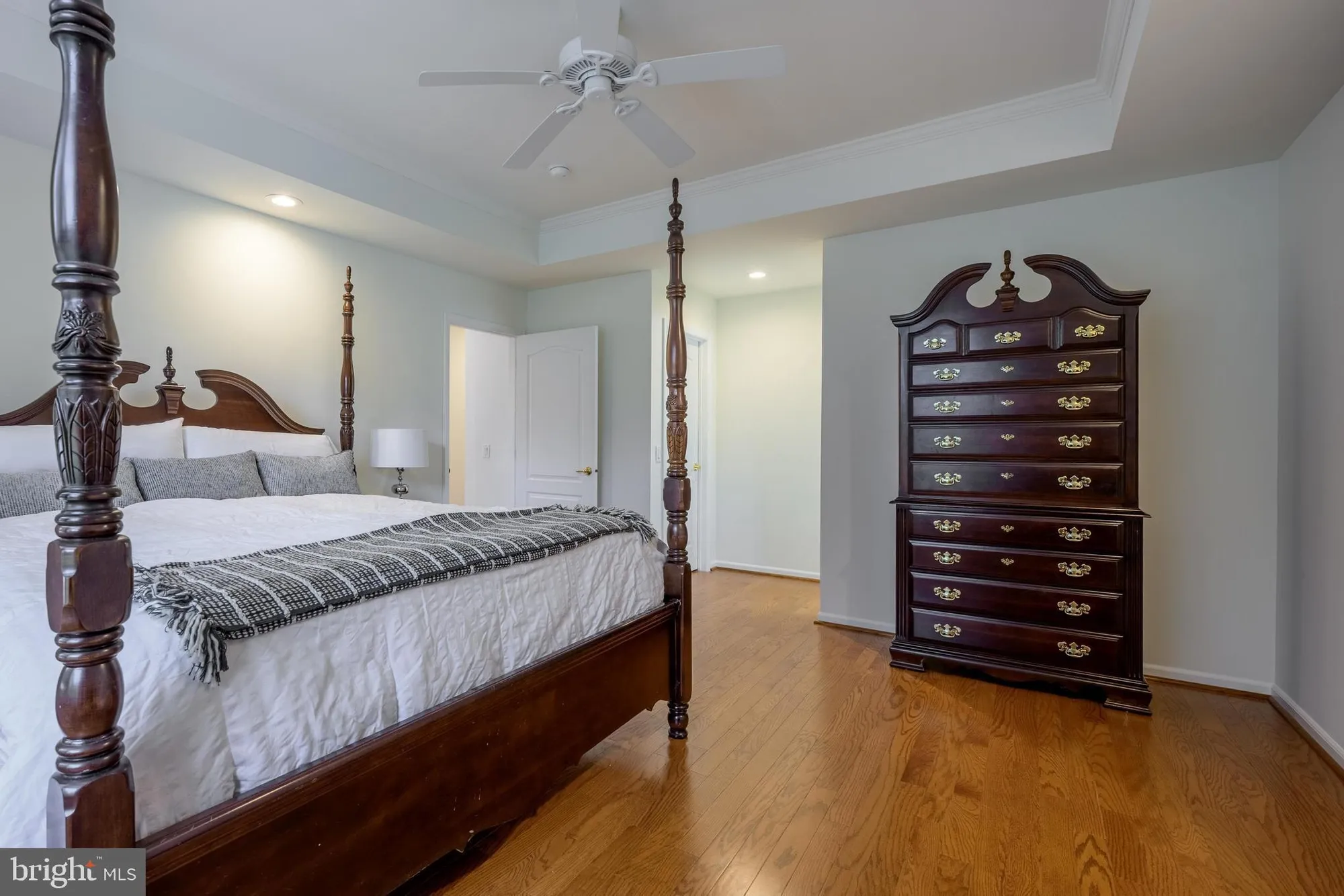 Property Slideshow image 15 of 41 | 8 jonquil pl, Marlton, NJ, 08053