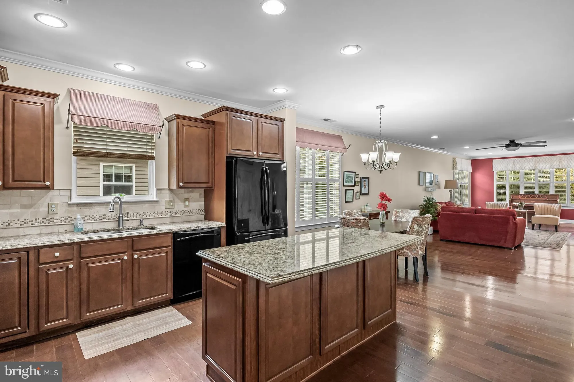 Property Slideshow image 8 of 46 | 5 wesley dr, Woolwich Twp, NJ, 08085