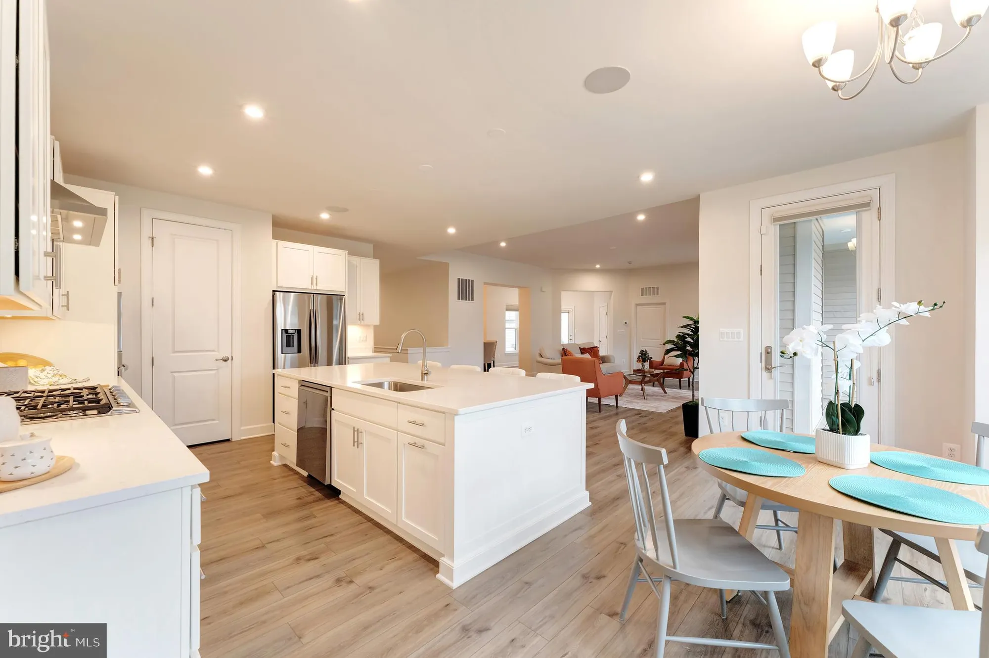 Property Slideshow image 12 of 71 | 43044 greeley sq, Ashburn, VA, 20148