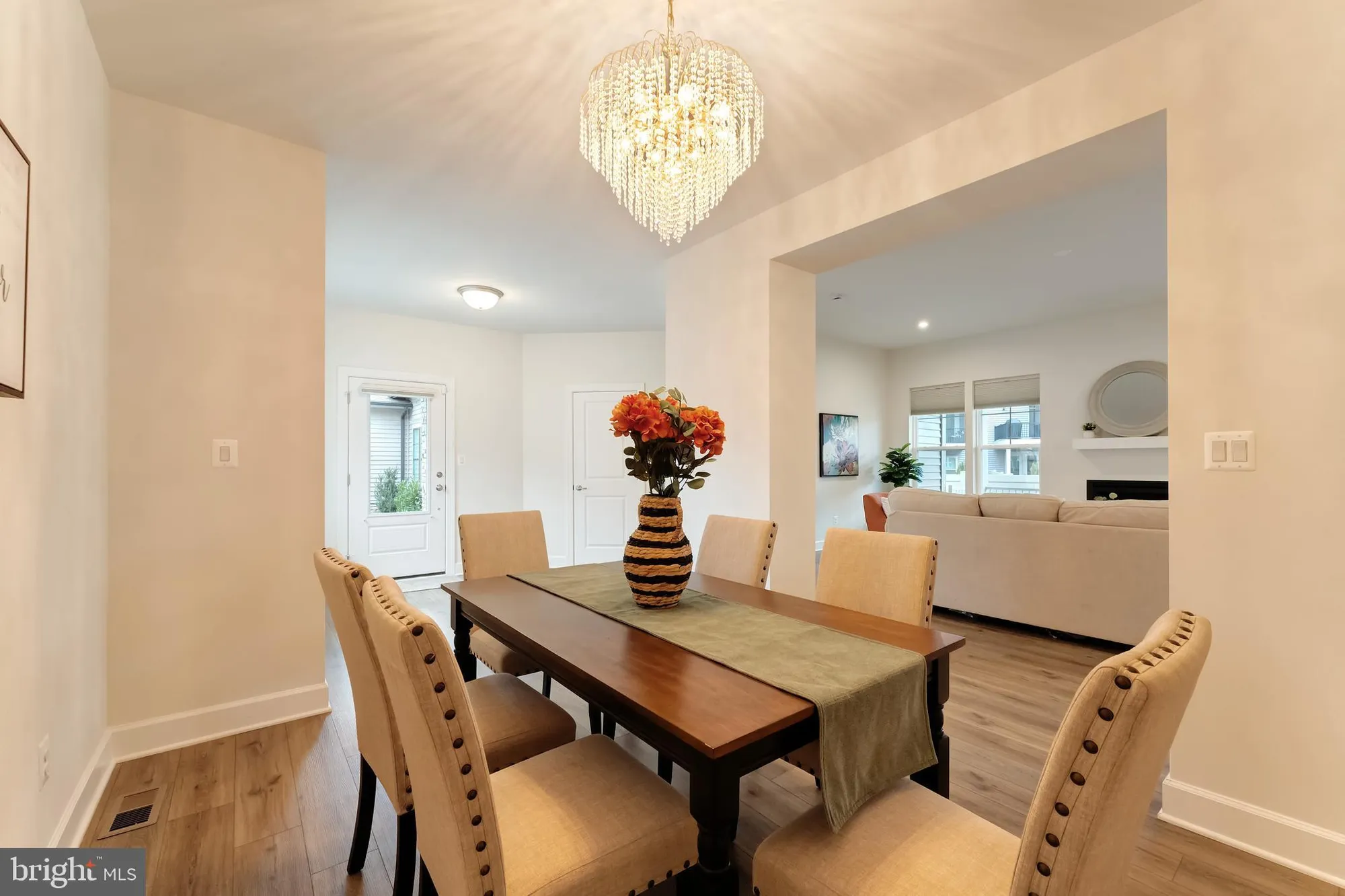 Property Slideshow image 16 of 71 | 43044 greeley sq, Ashburn, VA, 20148