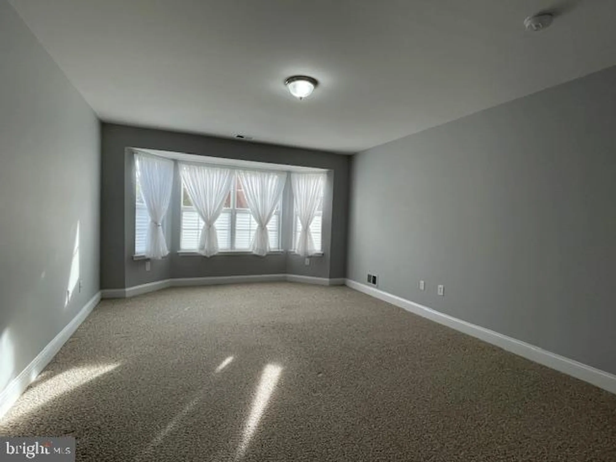 Property Slideshow image 14 of 26 | 9 brattleboro rd, Swedesboro, NJ, 08085