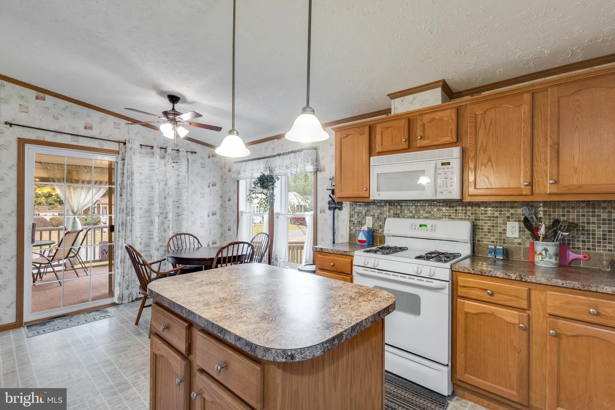 Property Slideshow image 8 of 38 | 26446 cottontail cv, Millsboro, DE, 19966