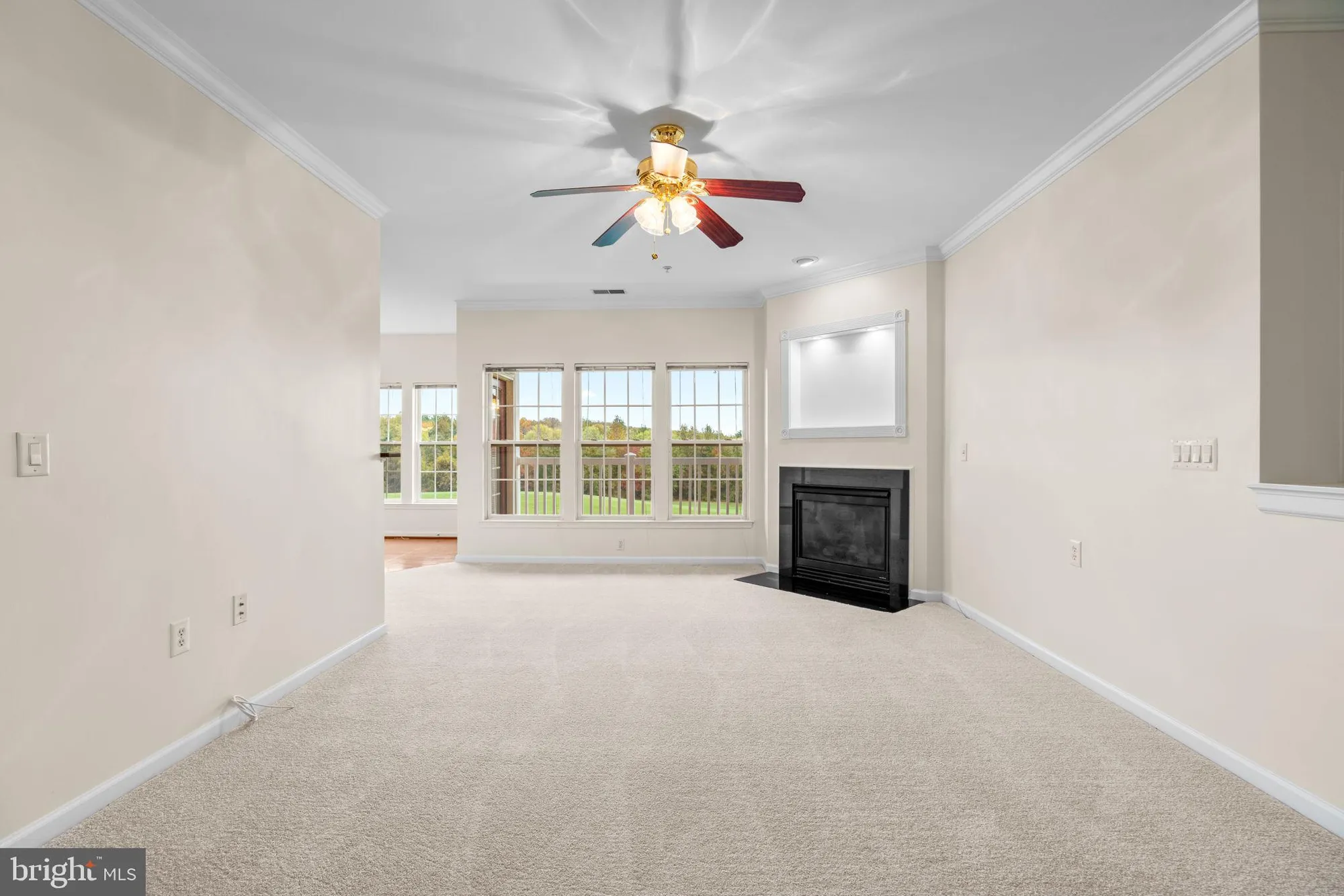 Property Slideshow image 10 of 49 | 11100 chambers ct f, Woodstock, MD, 21163