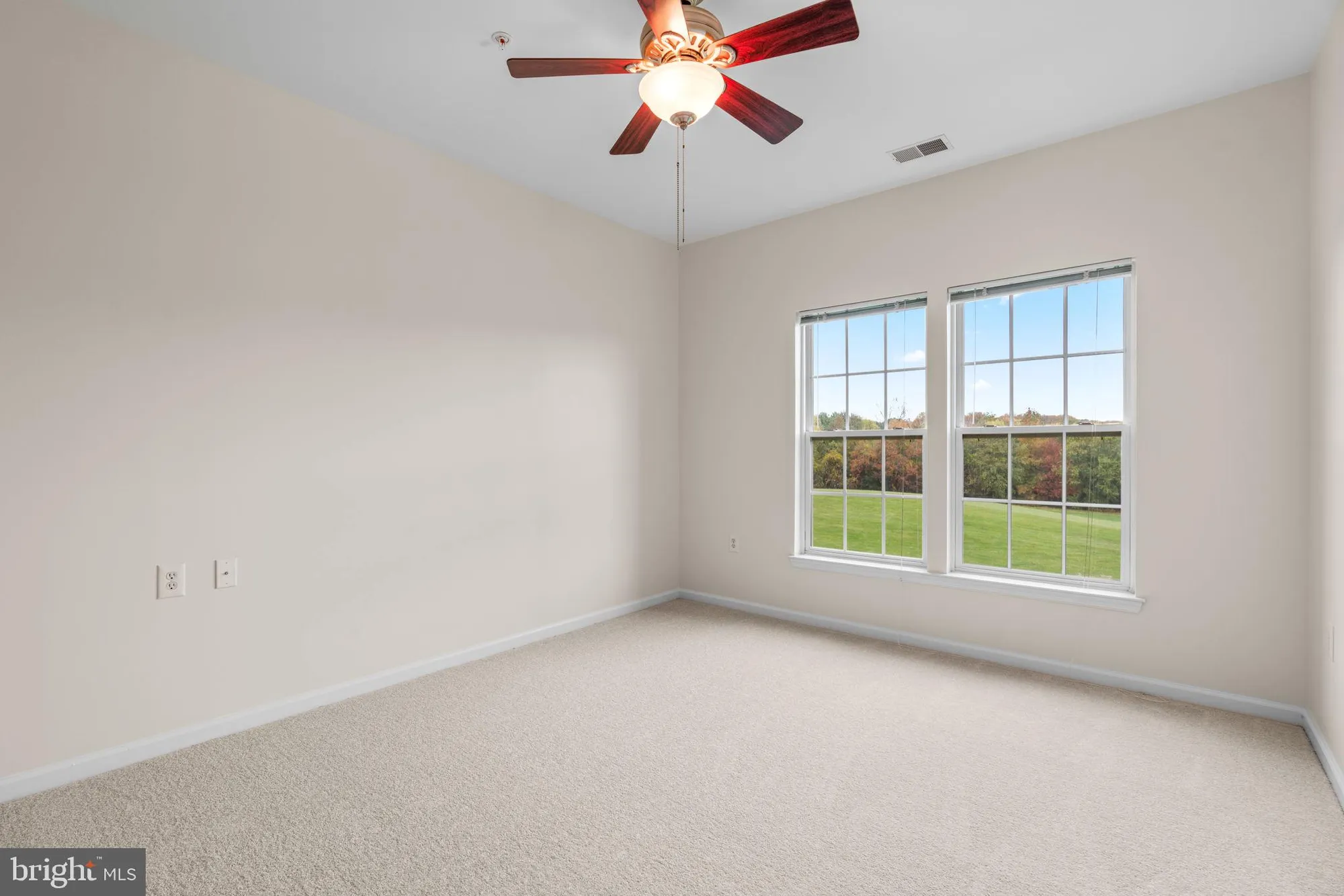 Property Slideshow image 31 of 49 | 11100 chambers ct f, Woodstock, MD, 21163