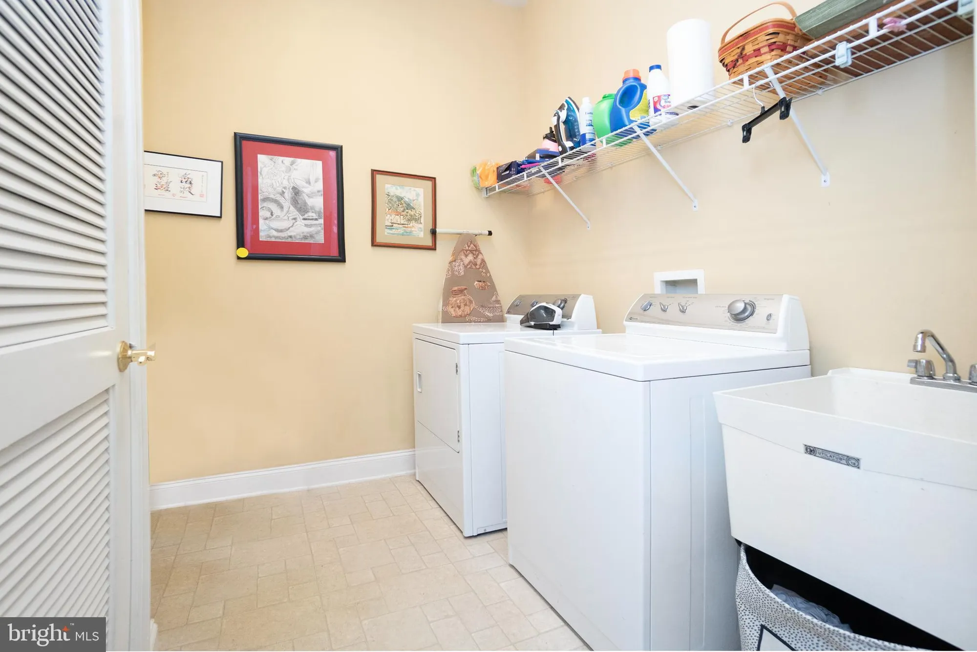 Property Slideshow image 23 of 52 | 5243 canyon creek way, Haymarket, VA, 20169