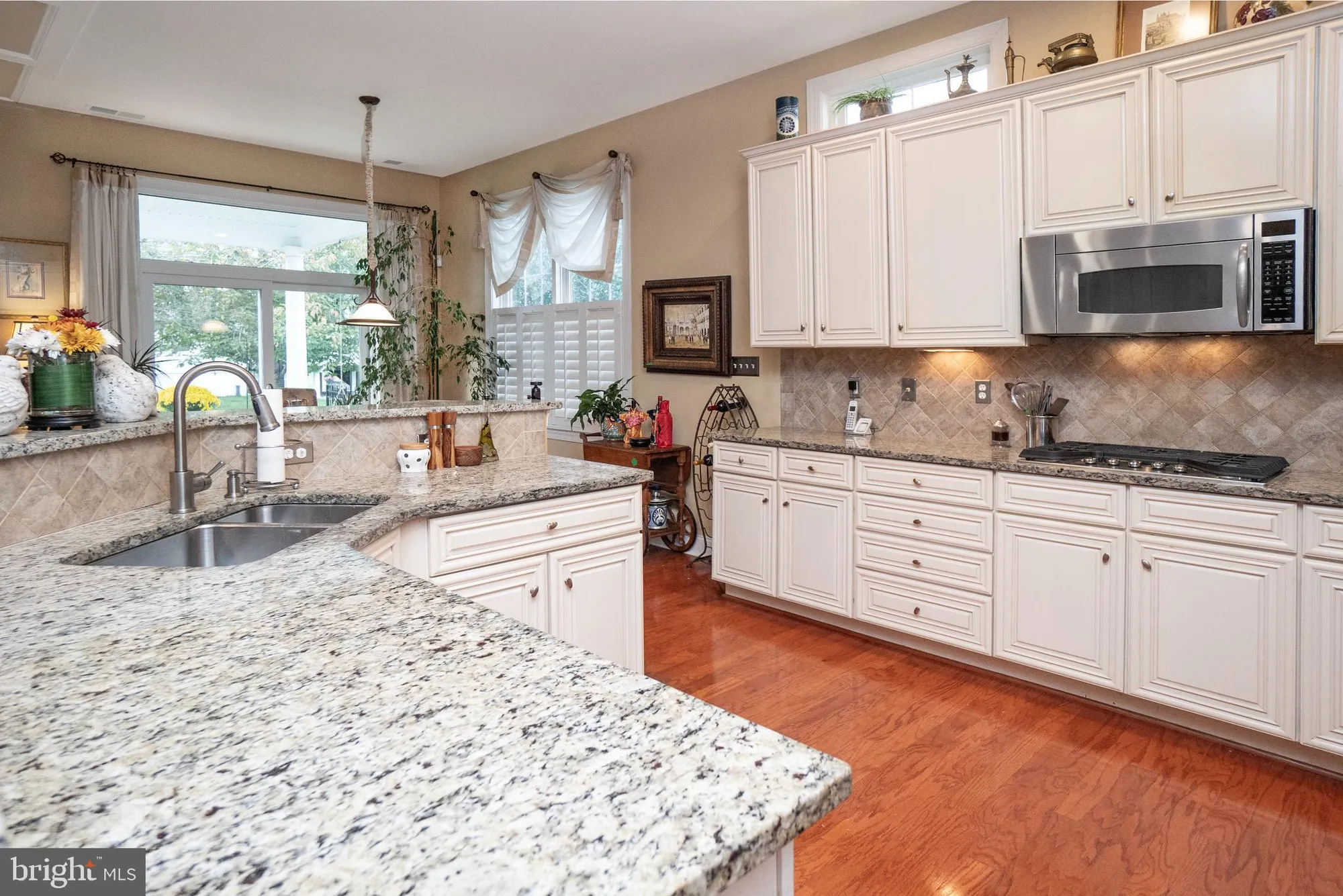Property Slideshow image 18 of 52 | 5243 canyon creek way, Haymarket, VA, 20169