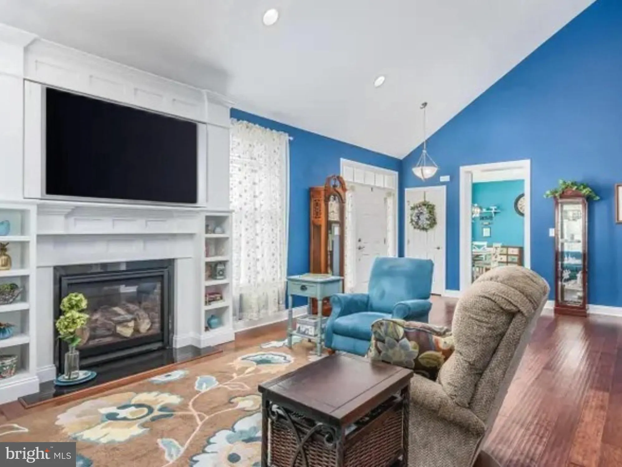 Property Slideshow image 6 of 39 | 44557 granite run ter, Ashburn, VA, 20147