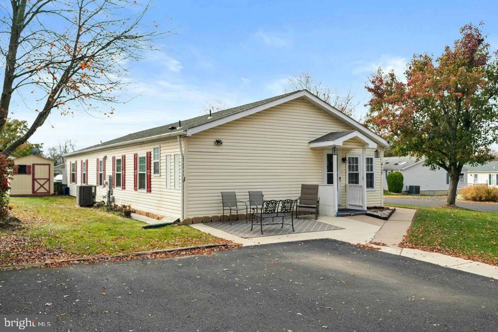 Property Slideshow image 3 of 30 | 148 raven ct, New Hope, PA, 18938