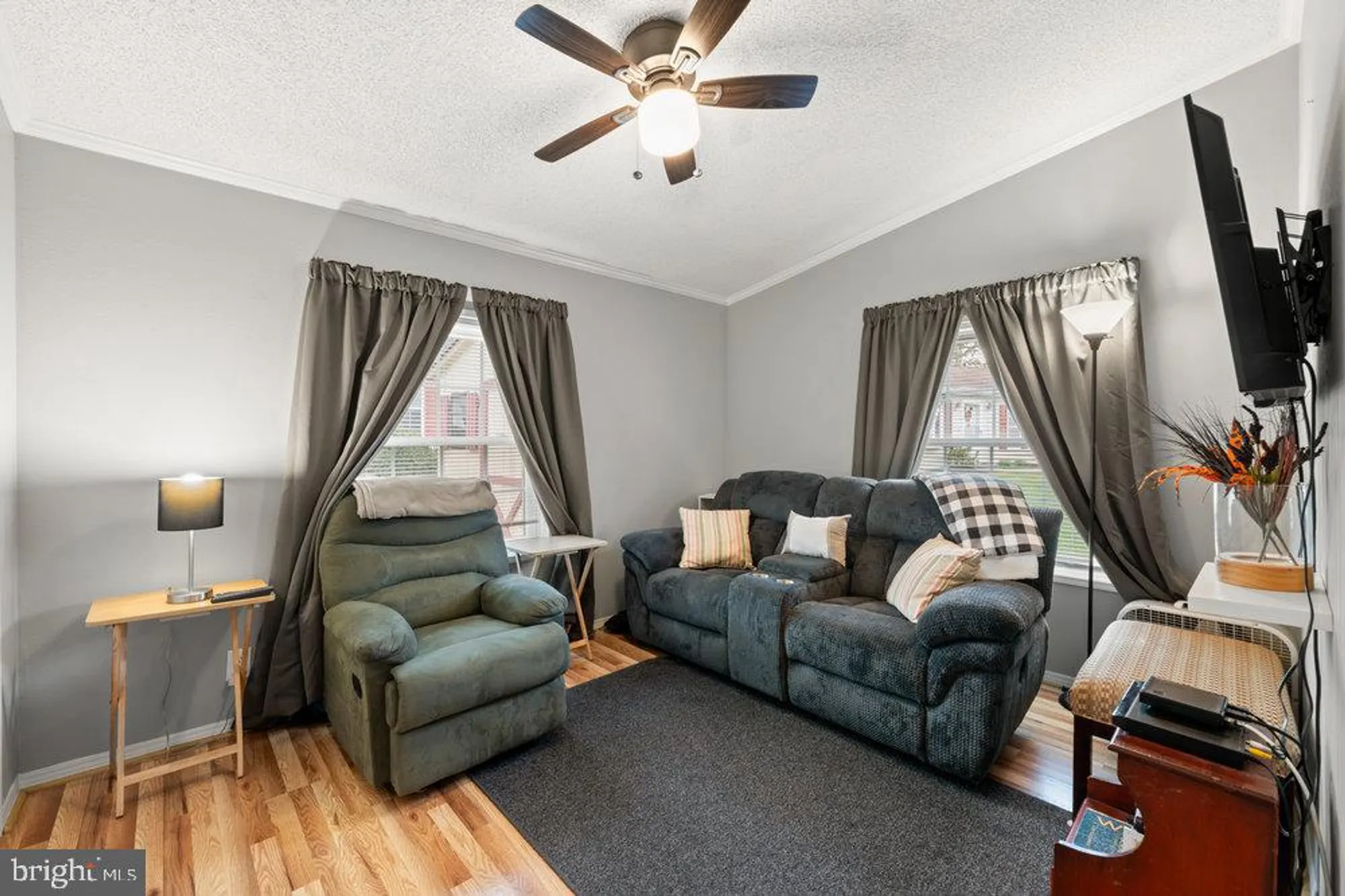 Property Slideshow image 21 of 30 | 148 raven ct, New Hope, PA, 18938