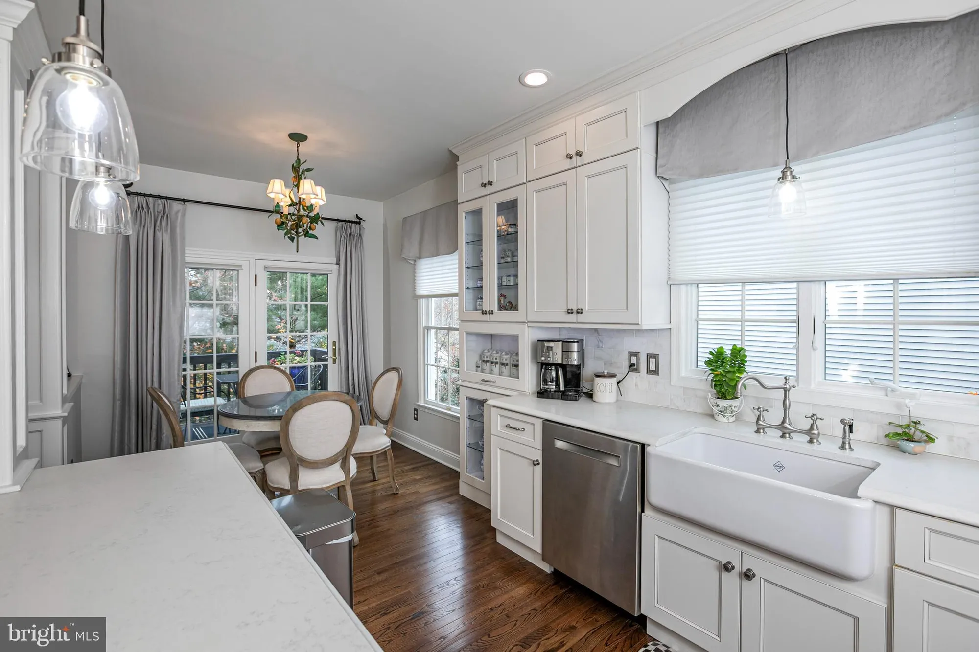 Property Slideshow image 15 of 42 | 6 otter creek rd, Skillman, NJ, 08558