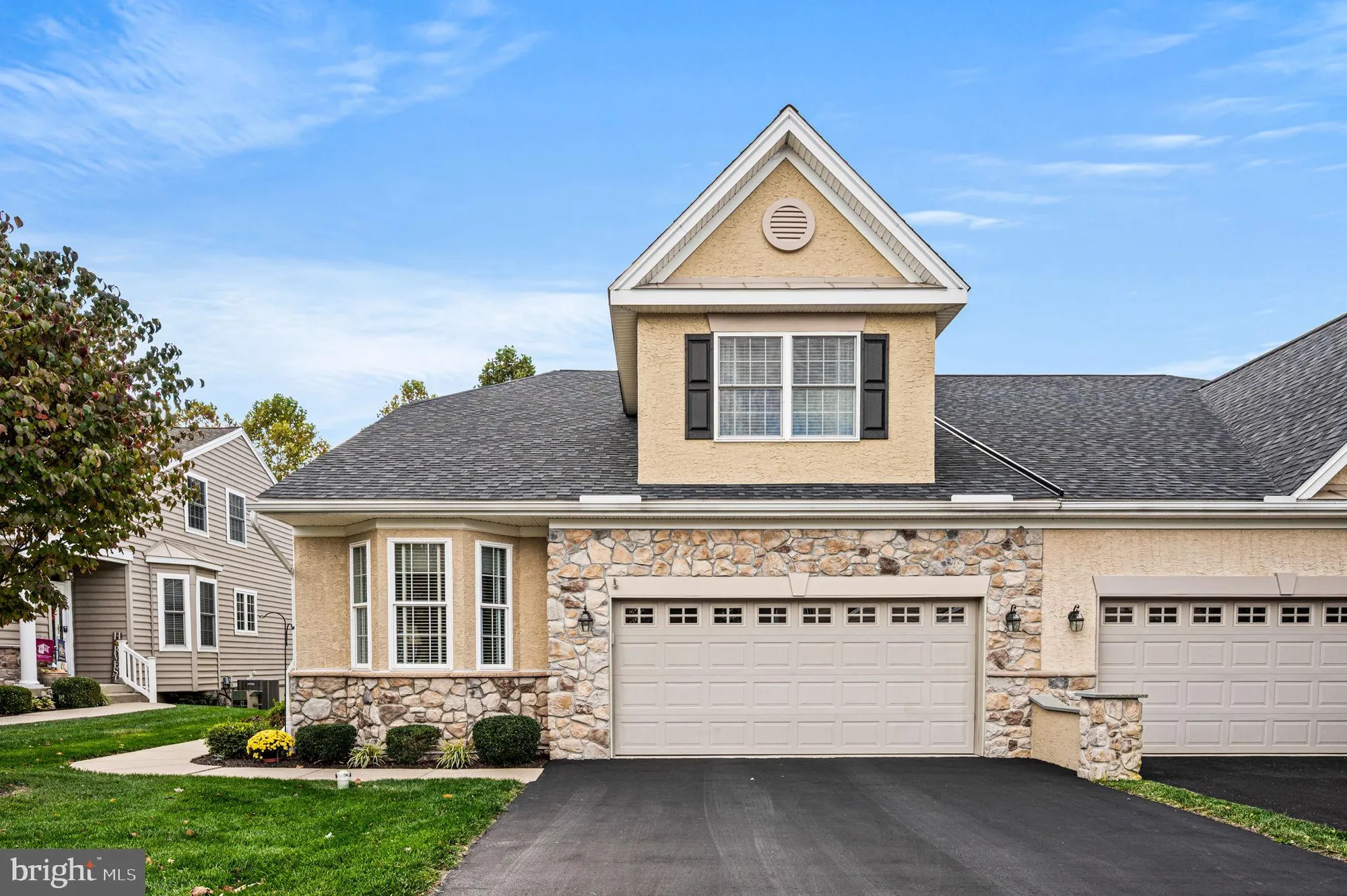 Property Slideshow image 3 of 49 | 524 hodgson cir, West Grove, PA, 19390