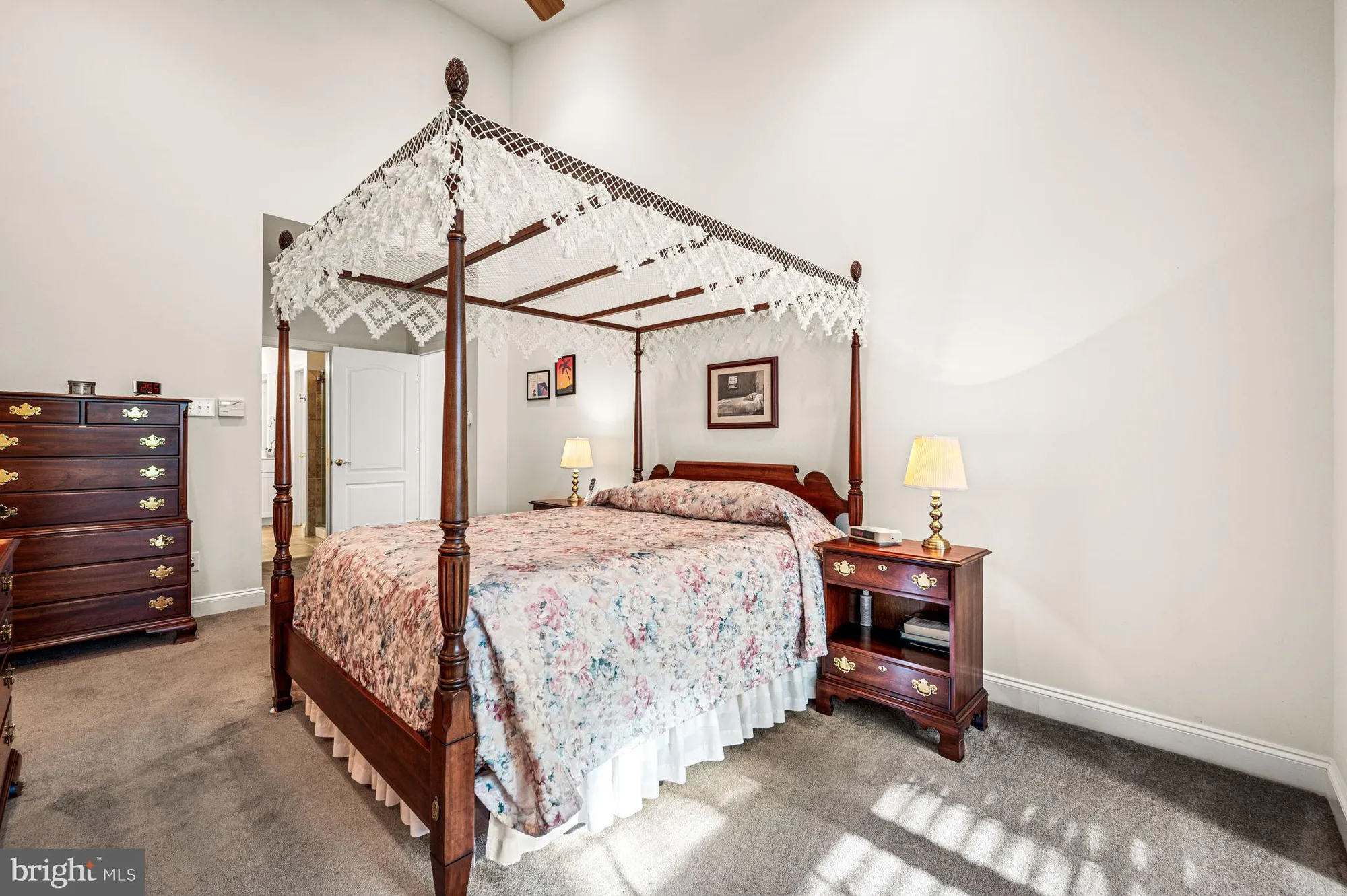 Property Slideshow image 20 of 49 | 524 hodgson cir, West Grove, PA, 19390