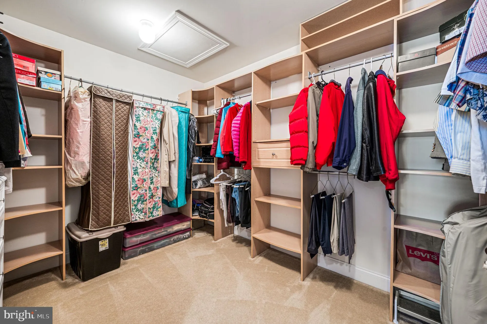 Property Slideshow image 27 of 49 | 524 hodgson cir, West Grove, PA, 19390