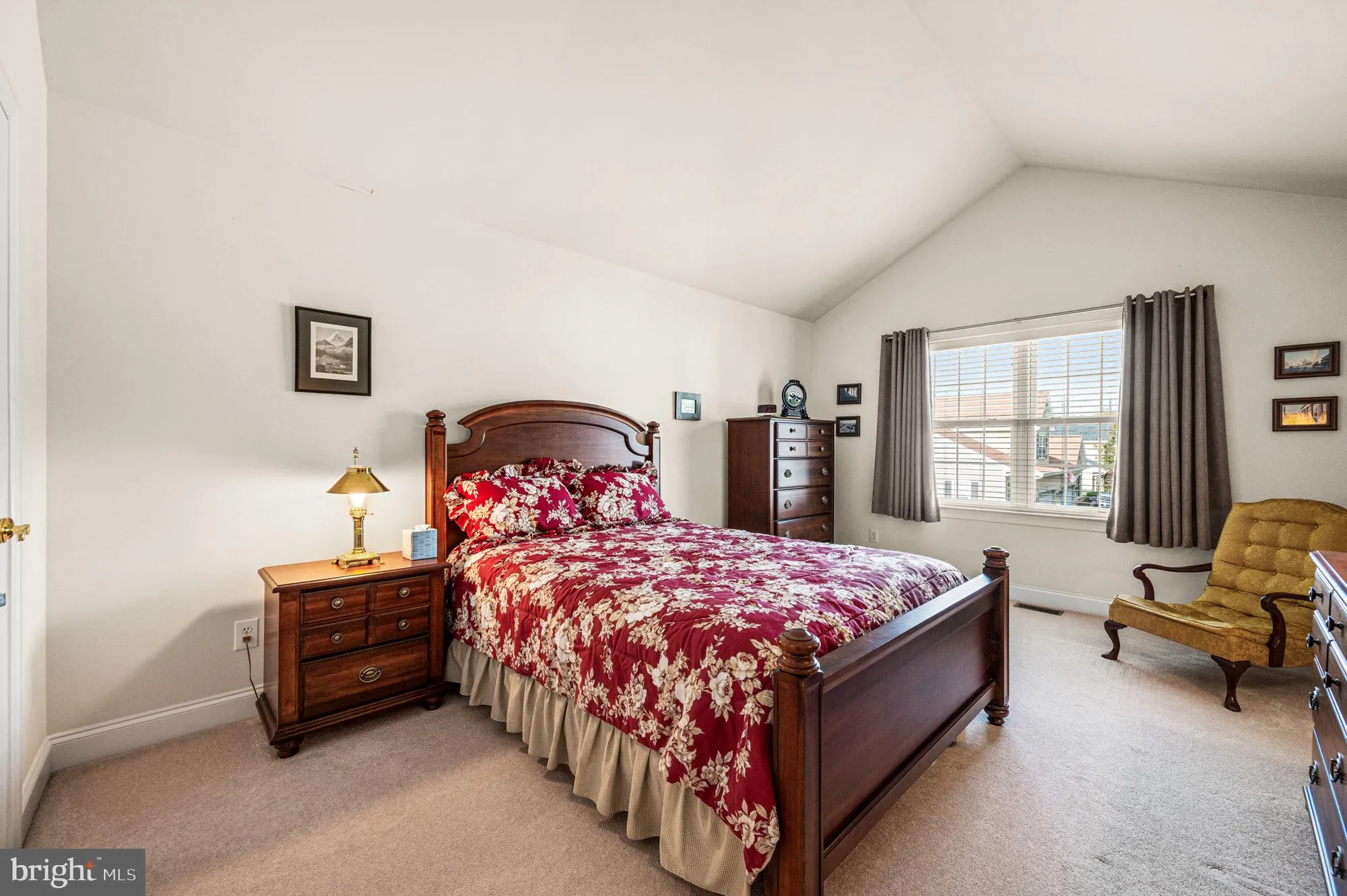 Property Slideshow image 29 of 49 | 524 hodgson cir, West Grove, PA, 19390