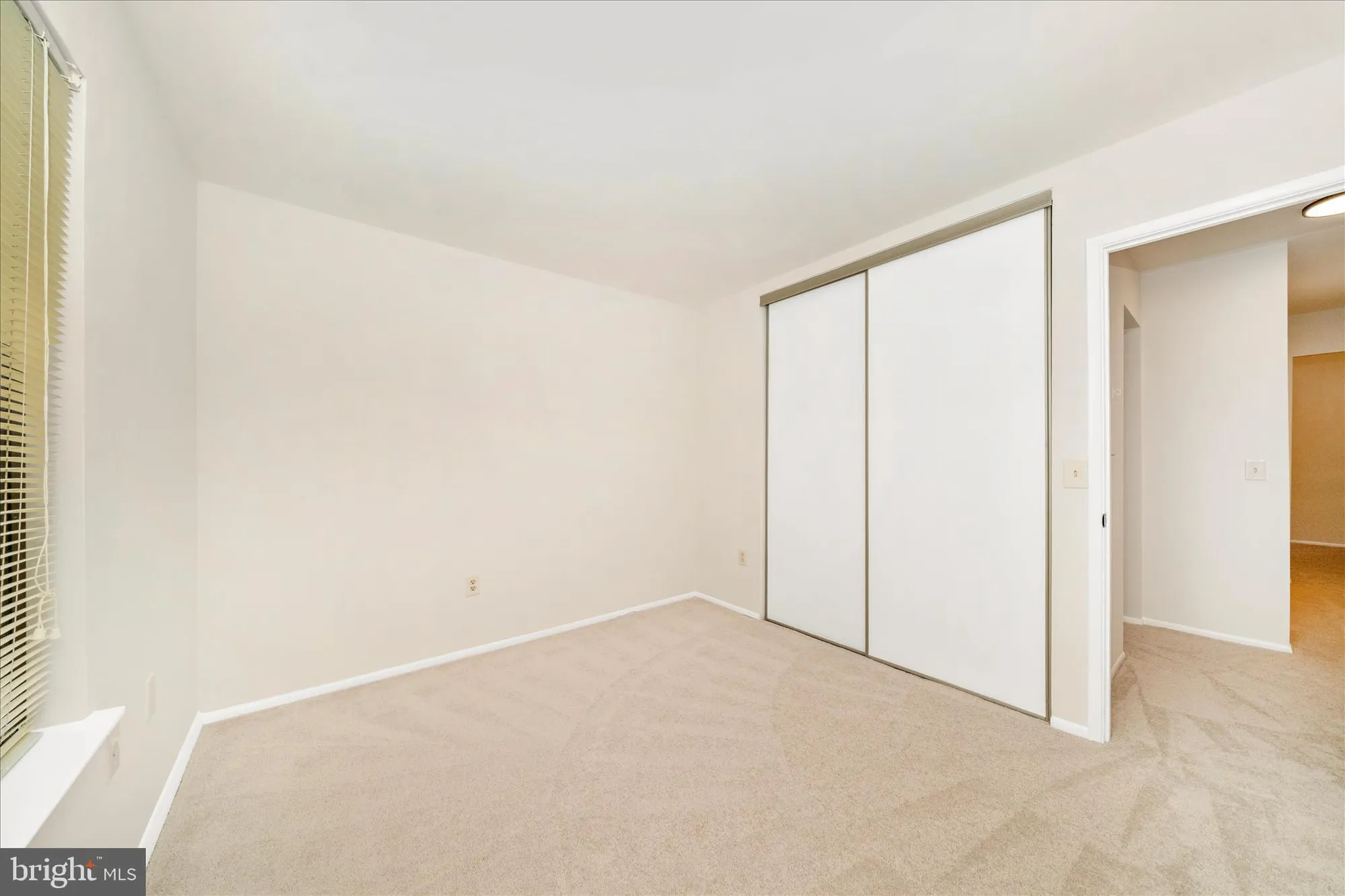 Property Slideshow image 29 of 78 | 3101 farnborough ct # 257b, Silver Spring, MD, 20906