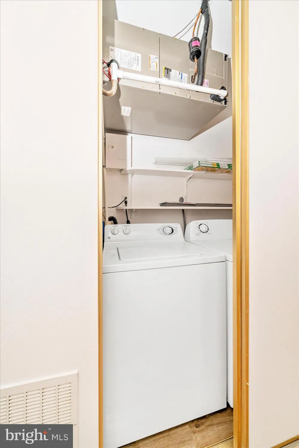 Property Slideshow image 34 of 78 | 3101 farnborough ct # 257b, Silver Spring, MD, 20906