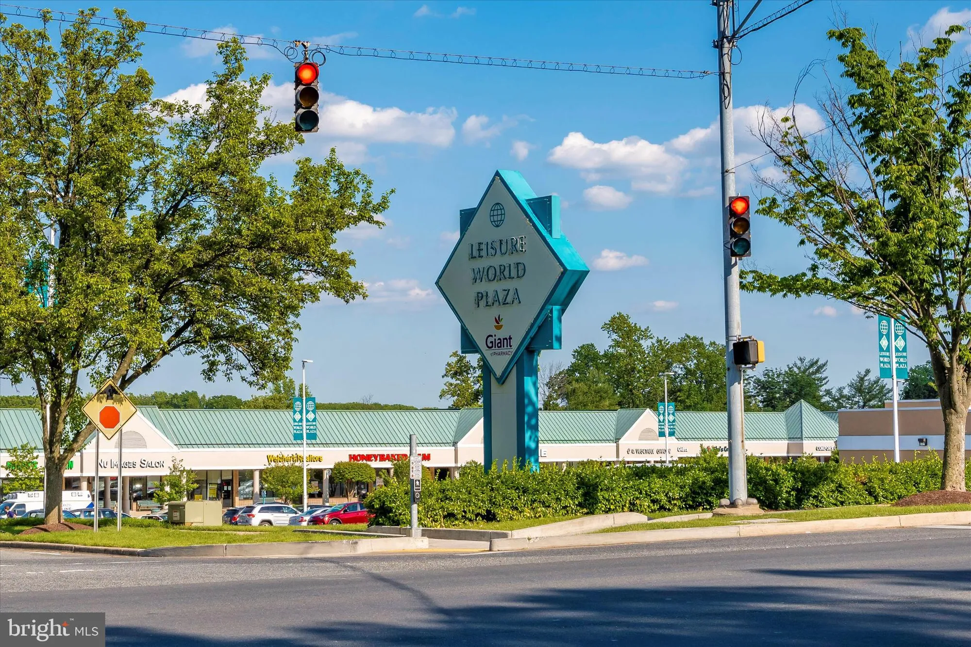 Property Slideshow image 71 of 78 | 3101 farnborough ct # 257b, Silver Spring, MD, 20906