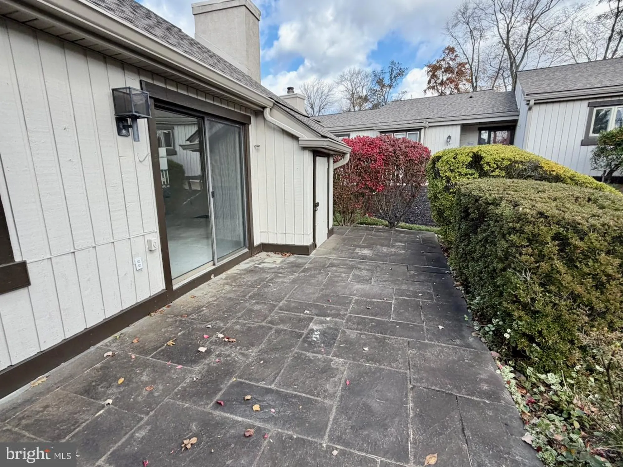 Property Slideshow image 21 of 28 | 282 devon way # 282, West Chester, PA, 19380