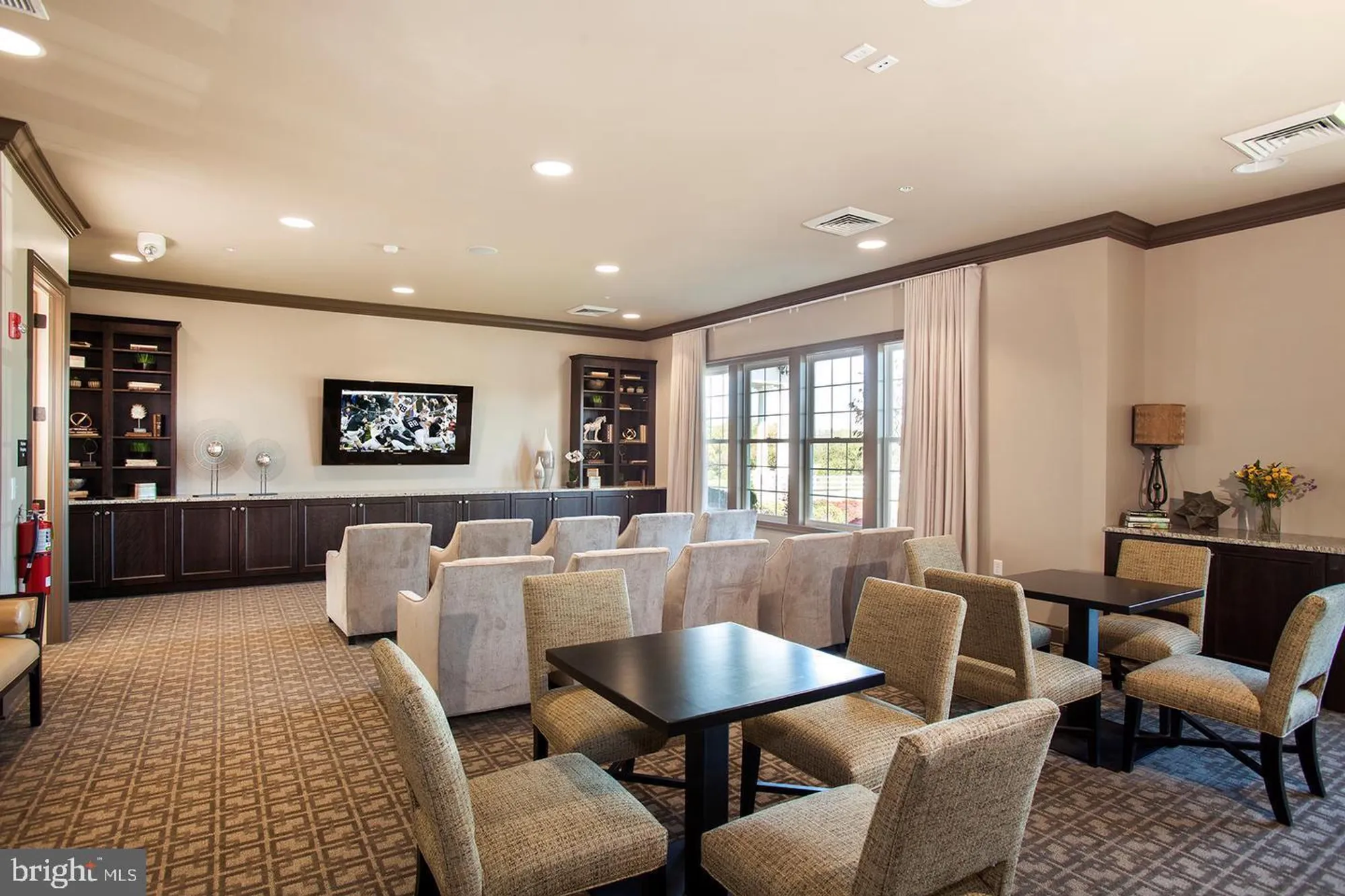 Property Slideshow image 33 of 40 | 153 james madison dr, Mechanicsburg, PA, 17050