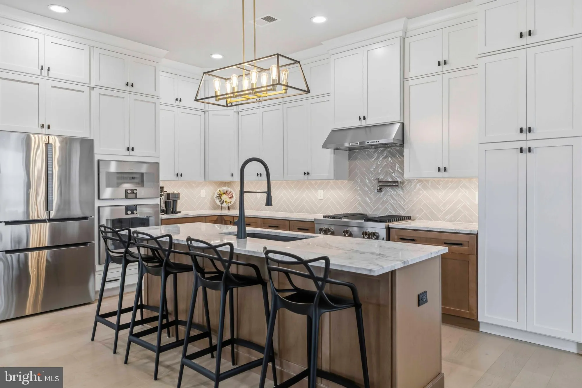 Property Slideshow image 16 of 46 | 254 nelson dr, Ambler, PA, 19002