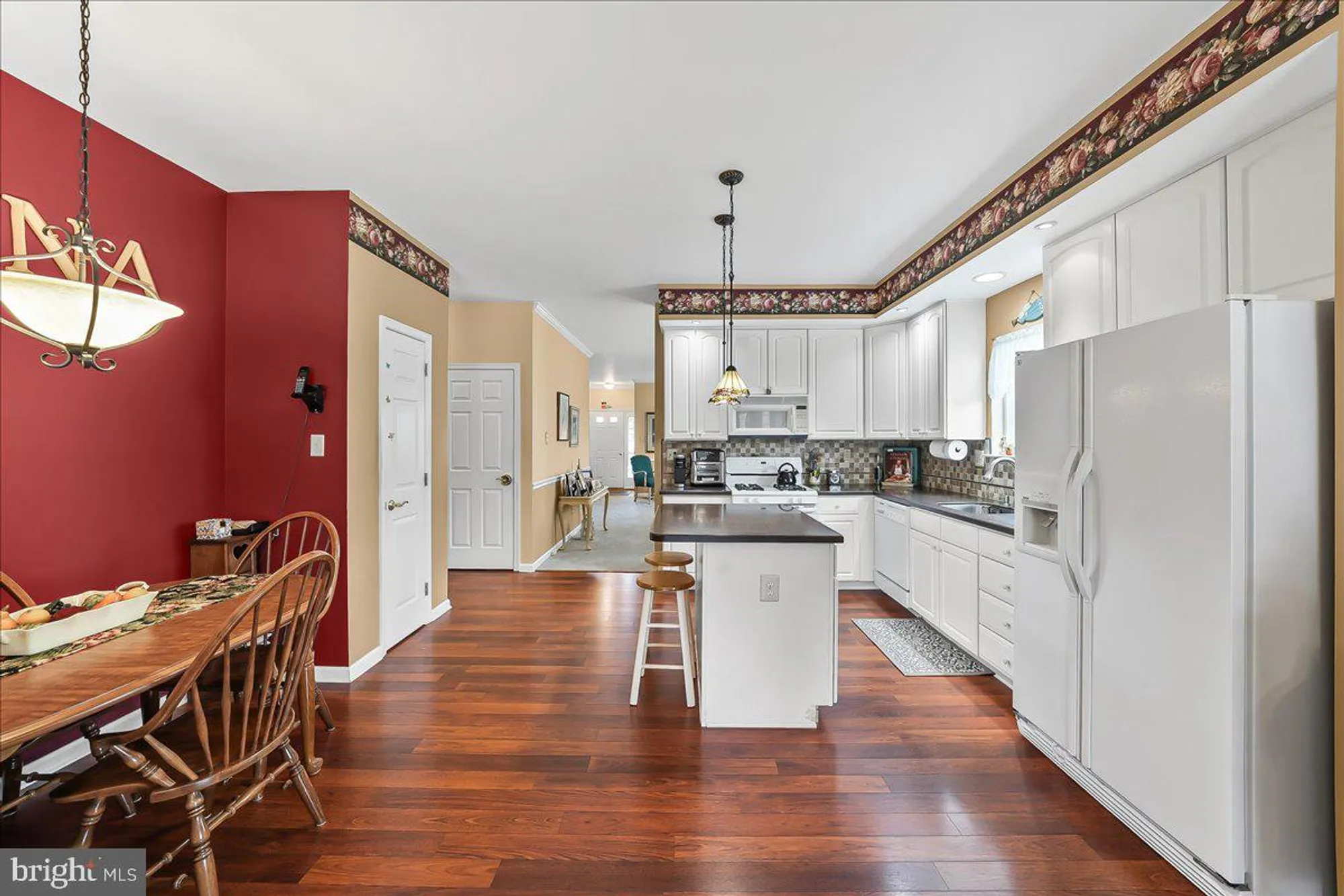 Property Slideshow image 10 of 32 | 453 e glenview dr, West Grove, PA, 19390