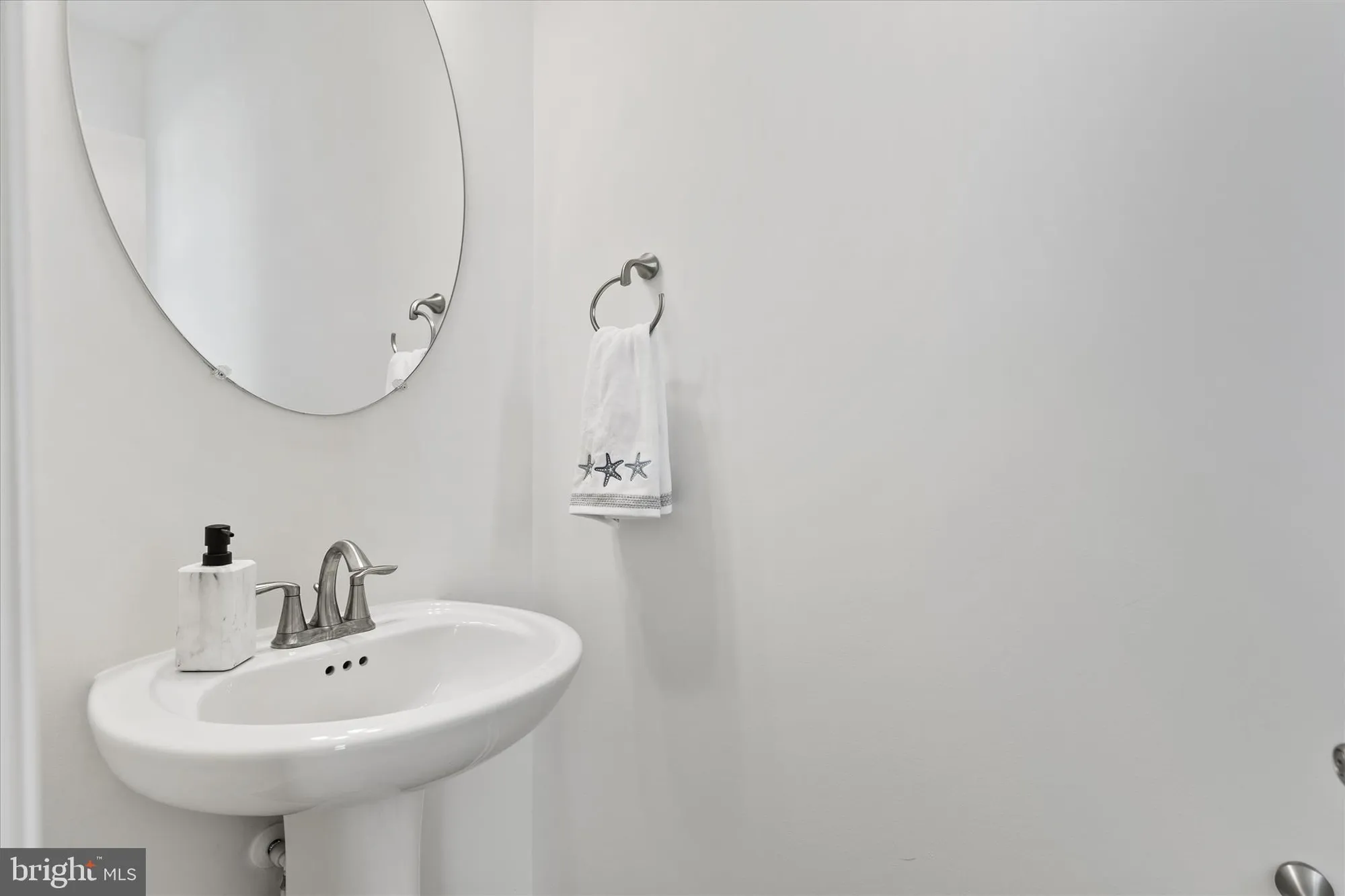 Property Slideshow image 15 of 37 | 380 scranton ln, Ocean View, DE, 19970