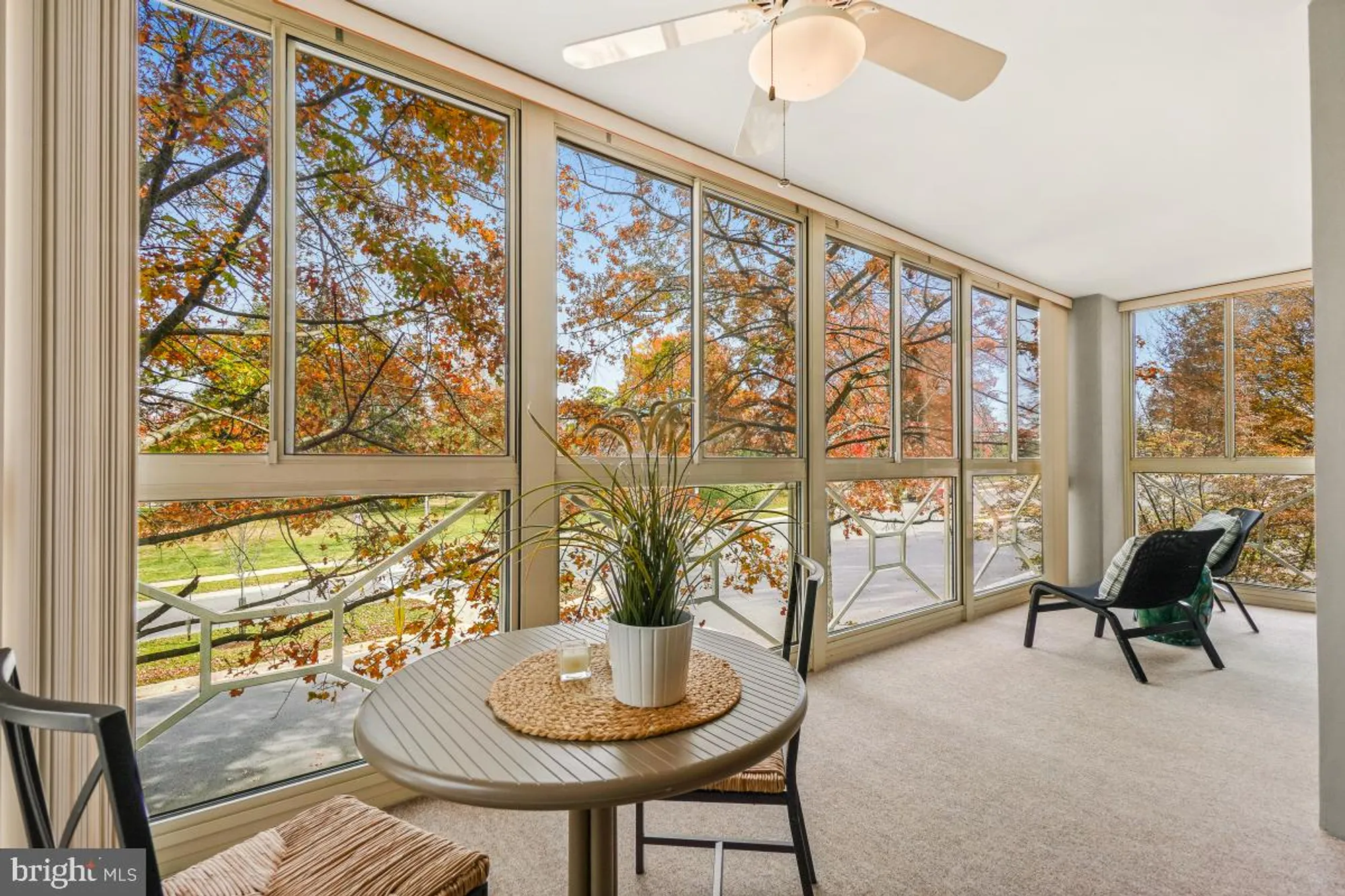 Property Slideshow image 4 of 51 | 14801 pennfield cir apt 203, Silver Spring, MD, 20906