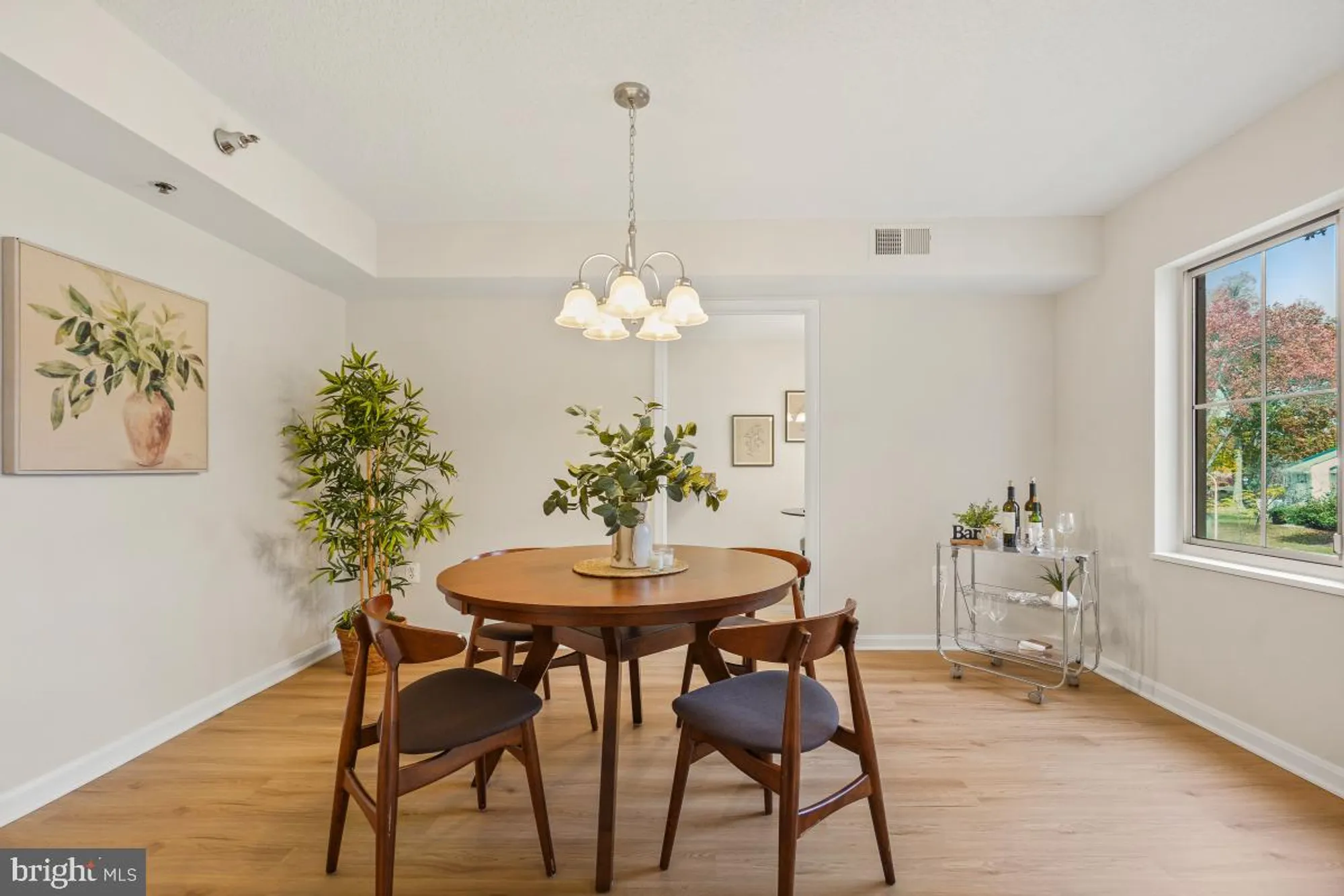 Property Slideshow image 15 of 51 | 14801 pennfield cir apt 203, Silver Spring, MD, 20906