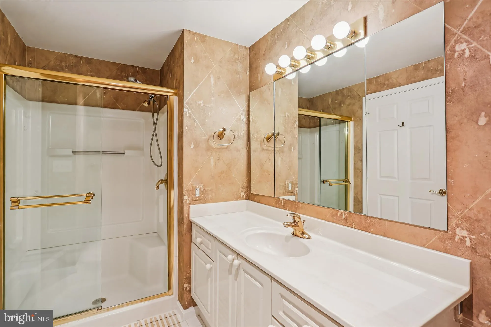Property Slideshow image 36 of 97 | 3210 n leisure world blvd apt 610, Silver Spring, MD, 20906