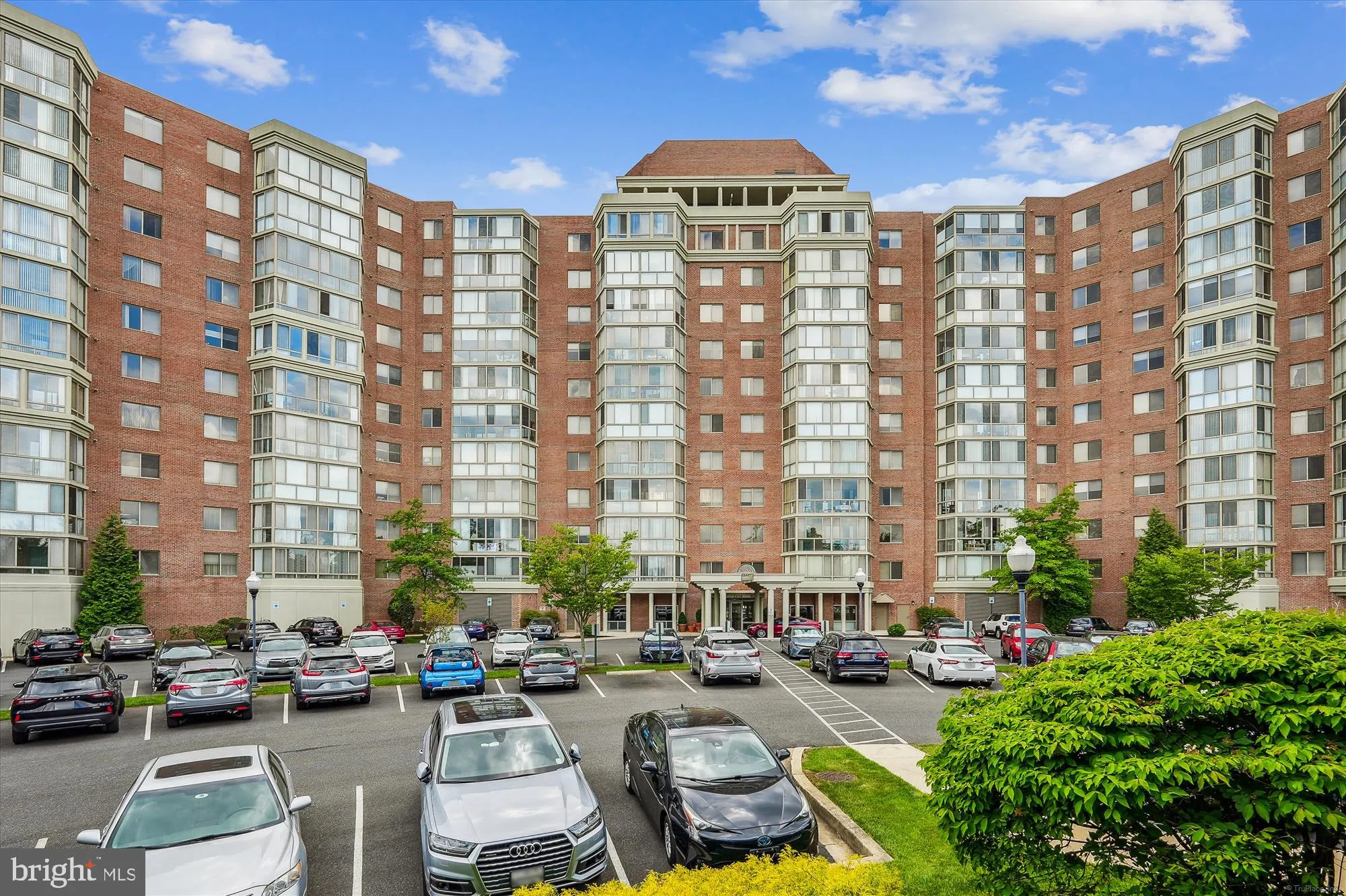 Property Slideshow image 2 of 97 | 3210 n leisure world blvd apt 610, Silver Spring, MD, 20906