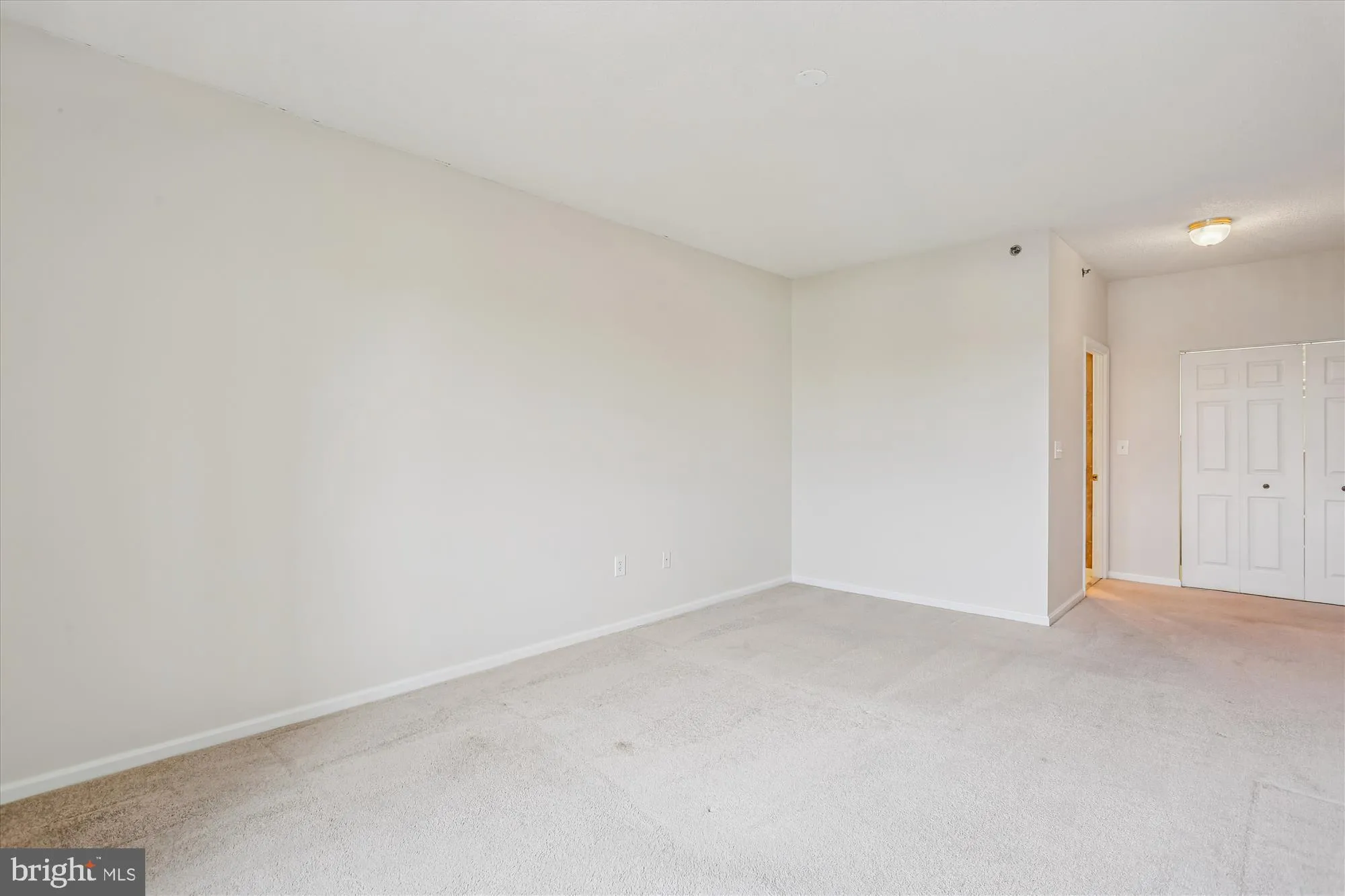 Property Slideshow image 34 of 97 | 3210 n leisure world blvd apt 610, Silver Spring, MD, 20906