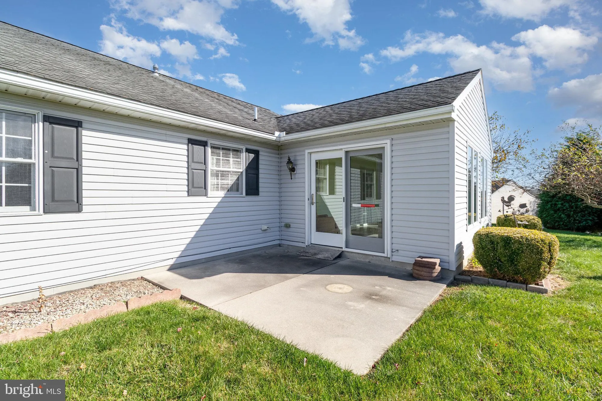 Property Slideshow image 29 of 39 | 15 lakeview dr, Myerstown, PA, 17067