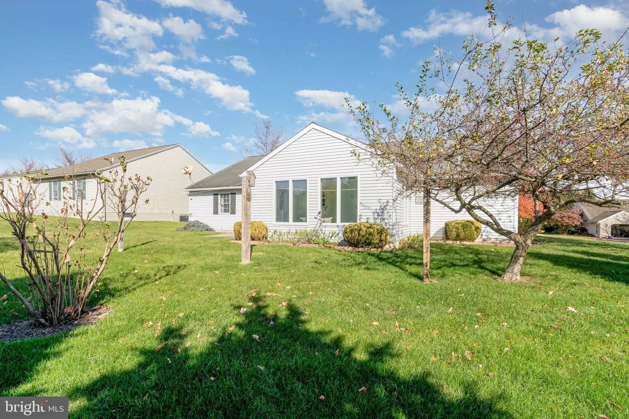 Property Slideshow image 34 of 39 | 15 lakeview dr, Myerstown, PA, 17067