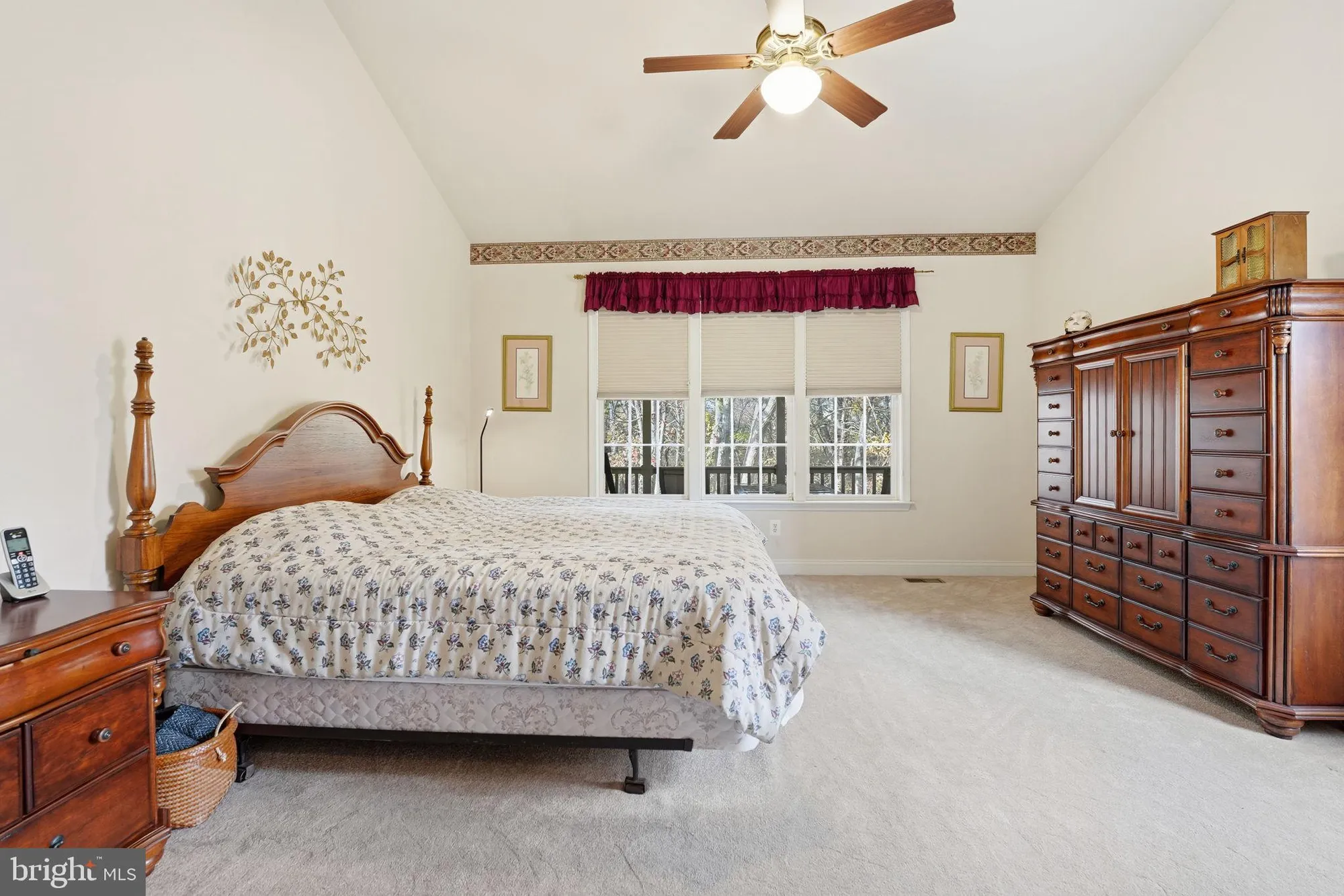 Property Slideshow image 23 of 51 | 13753 tuscarora ct, Gainesville, VA, 20155