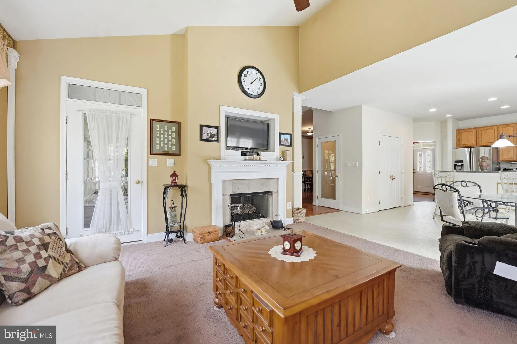 Property Slideshow image 17 of 51 | 13753 tuscarora ct, Gainesville, VA, 20155
