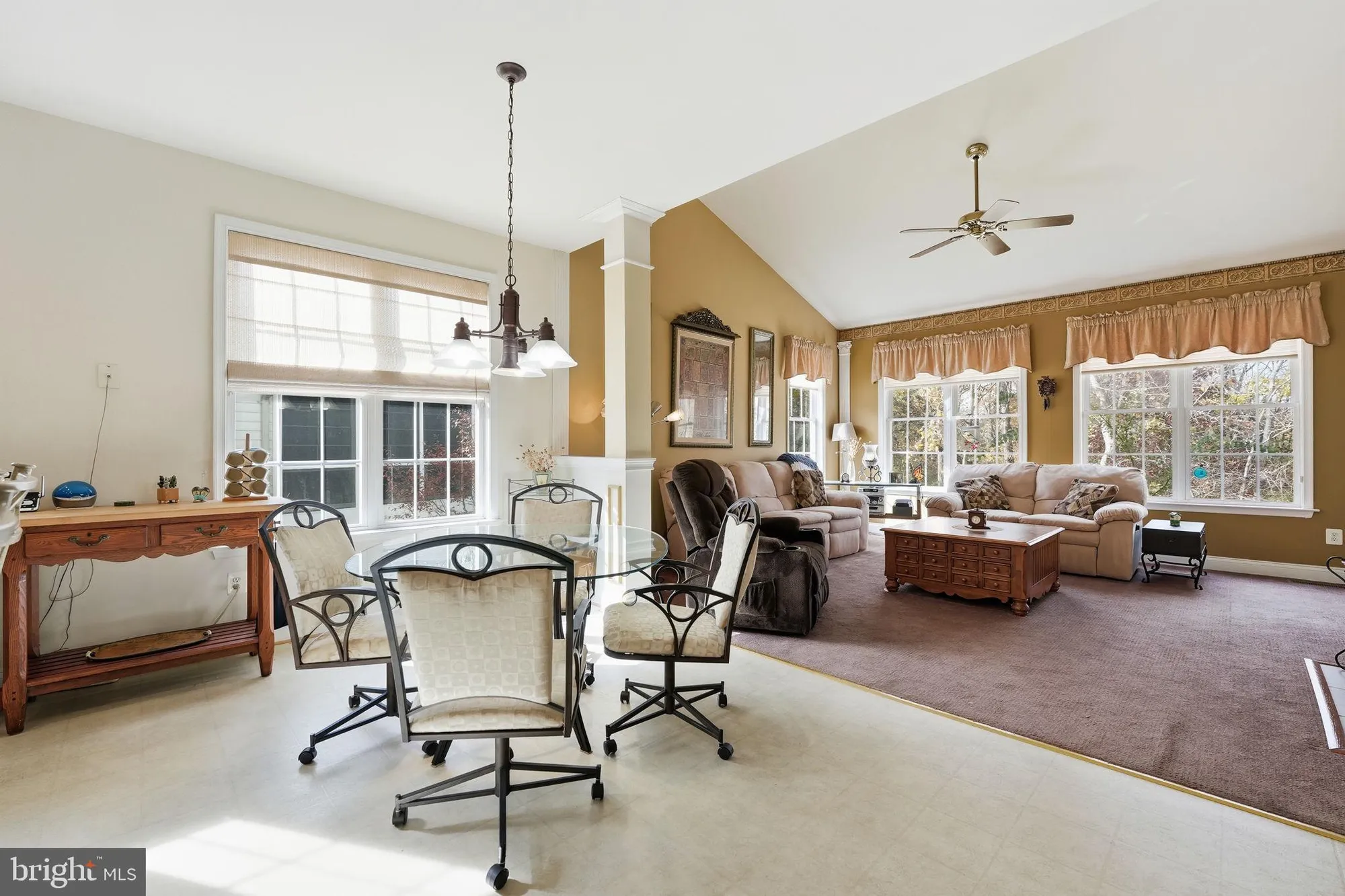 Property Slideshow image 16 of 51 | 13753 tuscarora ct, Gainesville, VA, 20155