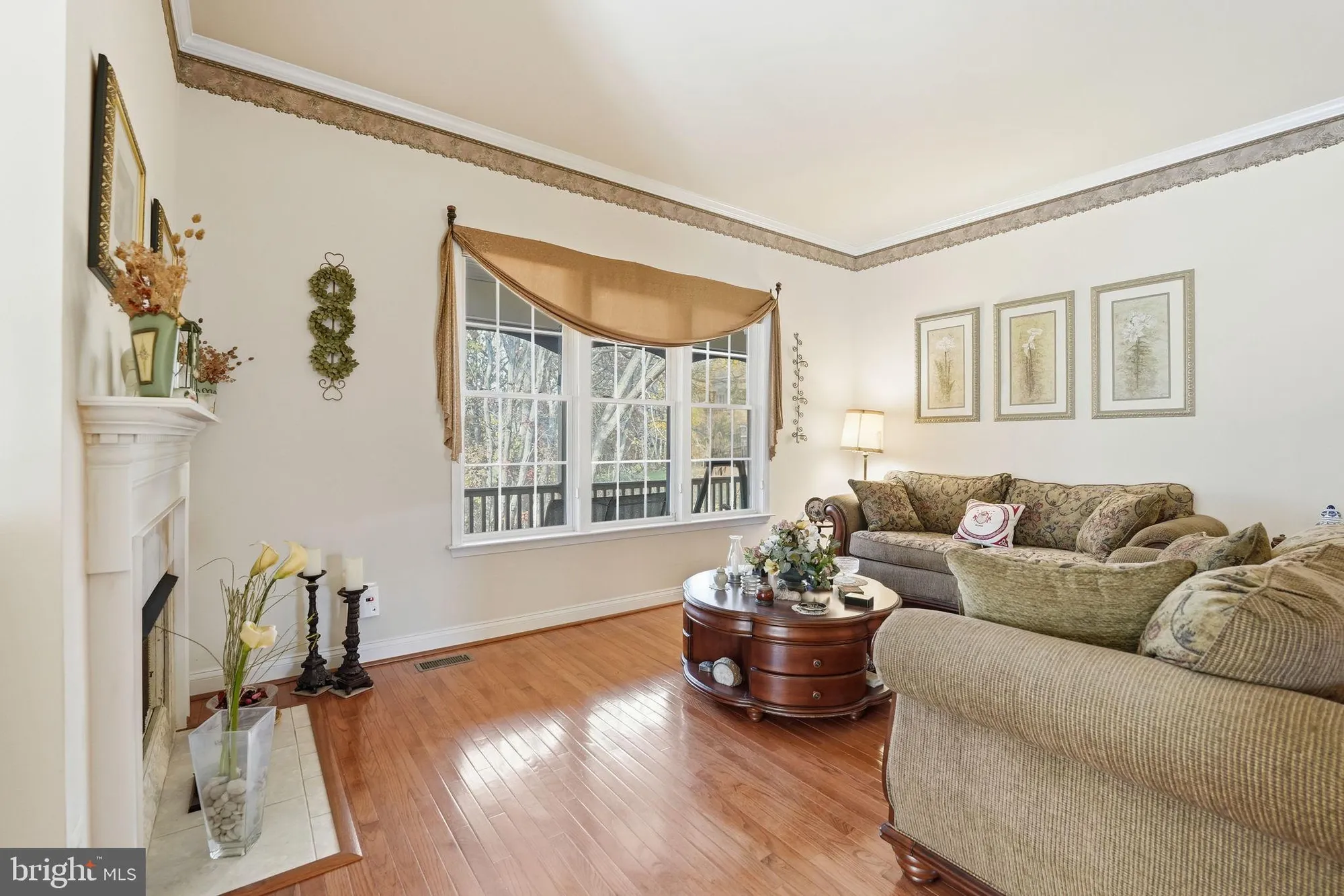 Property Slideshow image 7 of 51 | 13753 tuscarora ct, Gainesville, VA, 20155