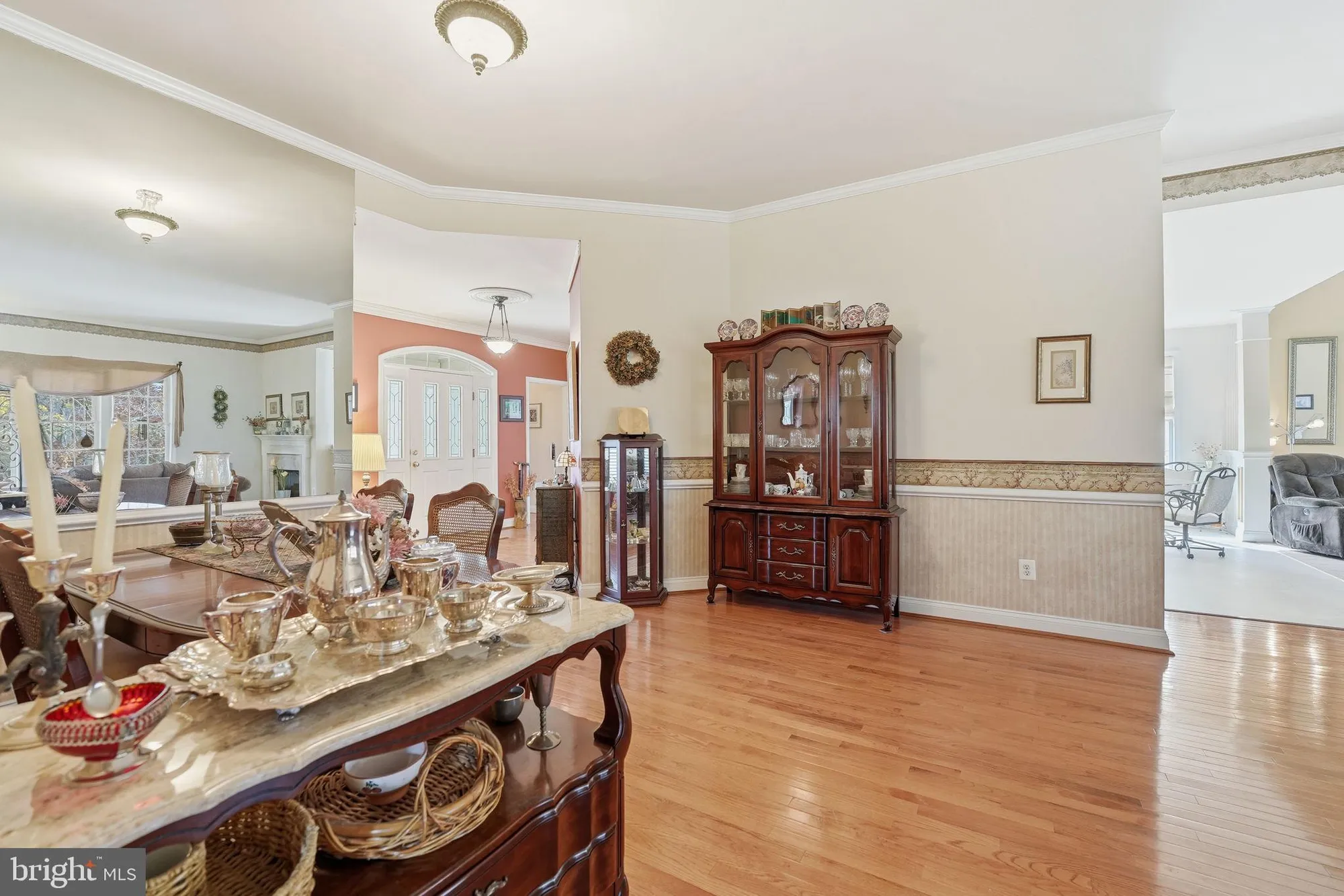 Property Slideshow image 9 of 51 | 13753 tuscarora ct, Gainesville, VA, 20155