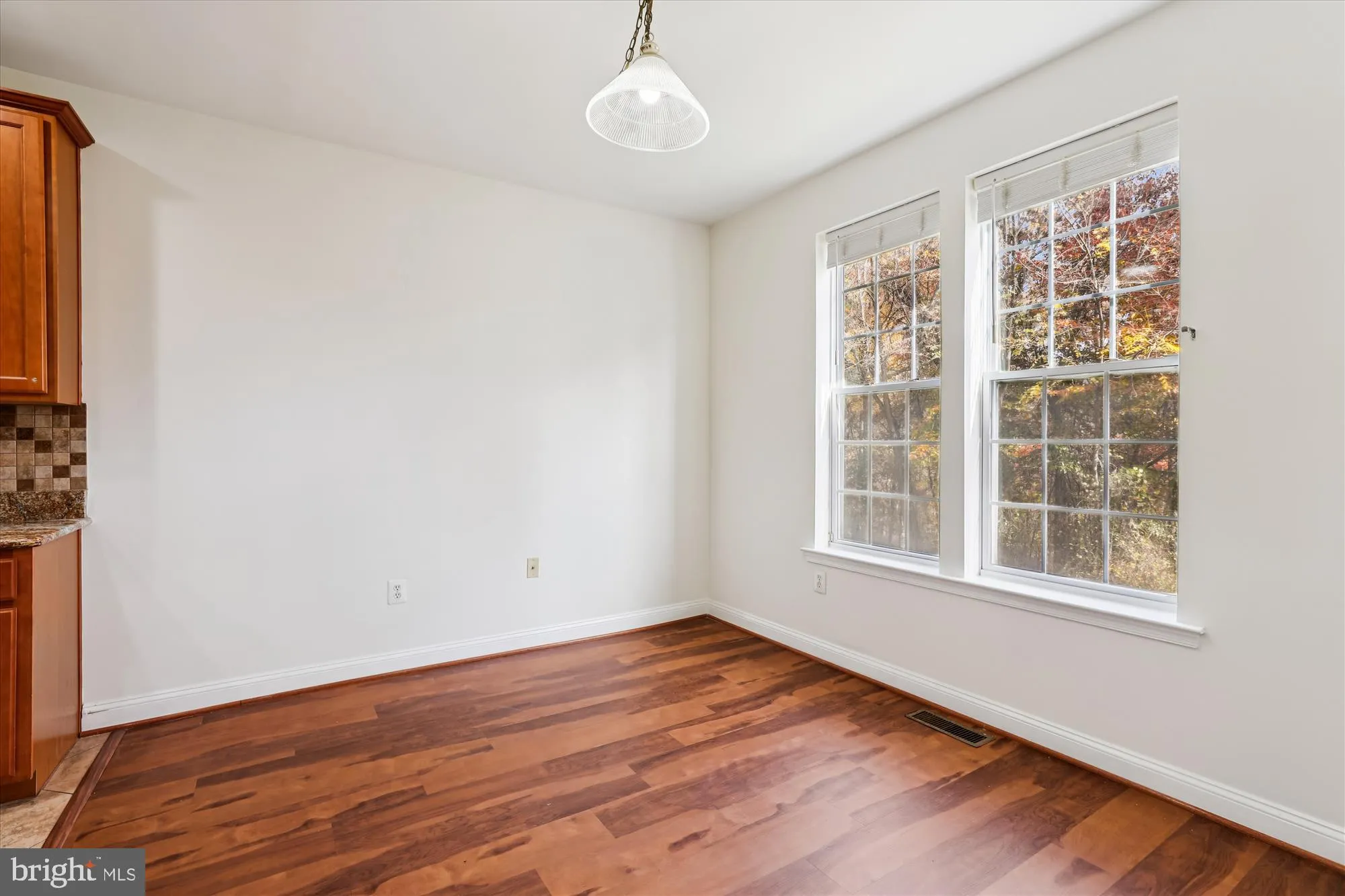 Property Slideshow image 14 of 53 | 2550 kensington gdns 107, Ellicott City, MD, 21043