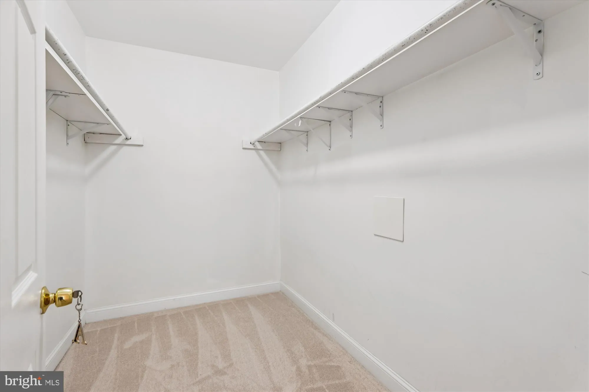 Property Slideshow image 37 of 53 | 2550 kensington gdns 107, Ellicott City, MD, 21043