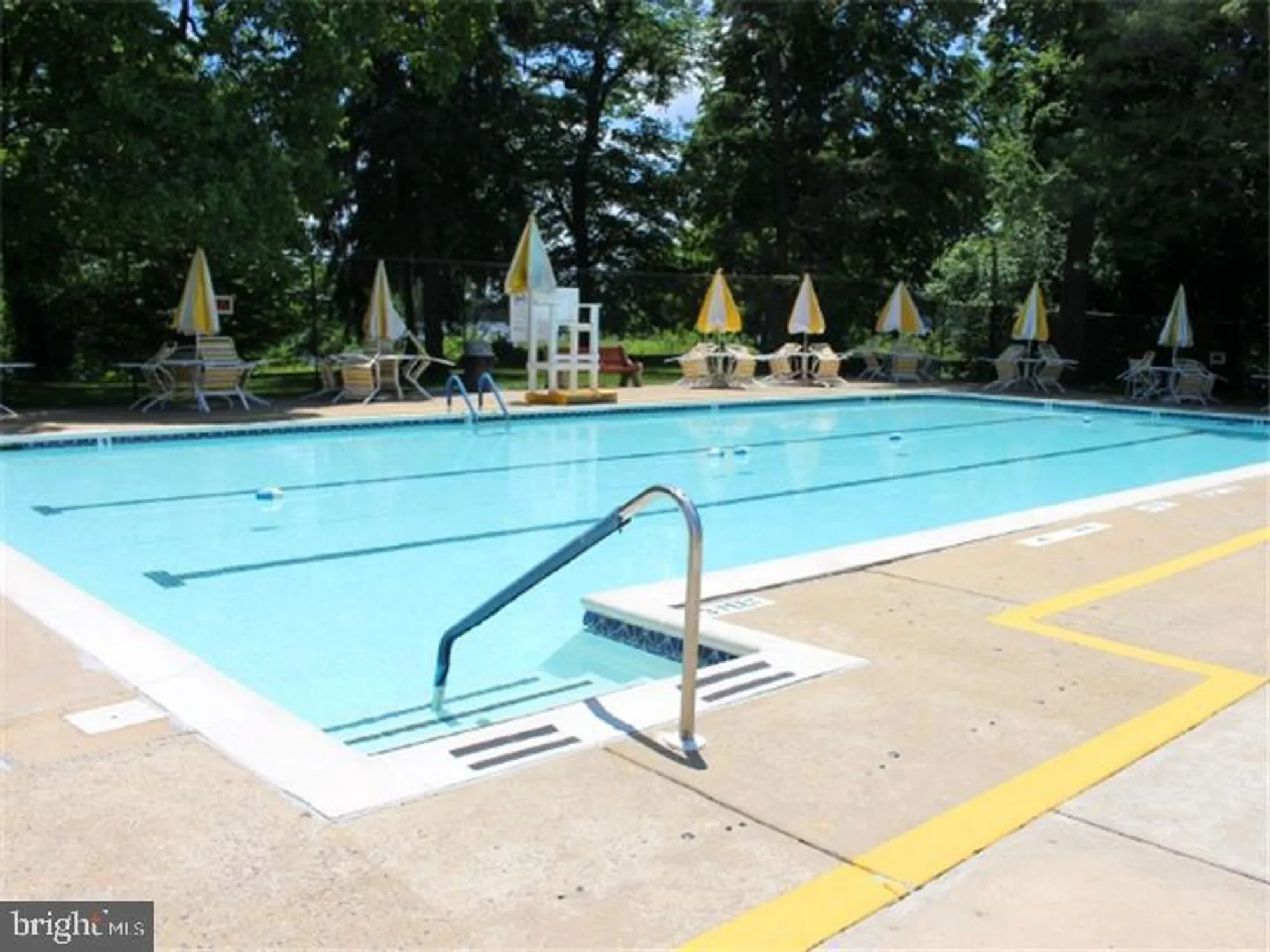 Property Slideshow image 12 of 17 | 6204 delaire landing rd 204, Philadelphia, PA, 19114