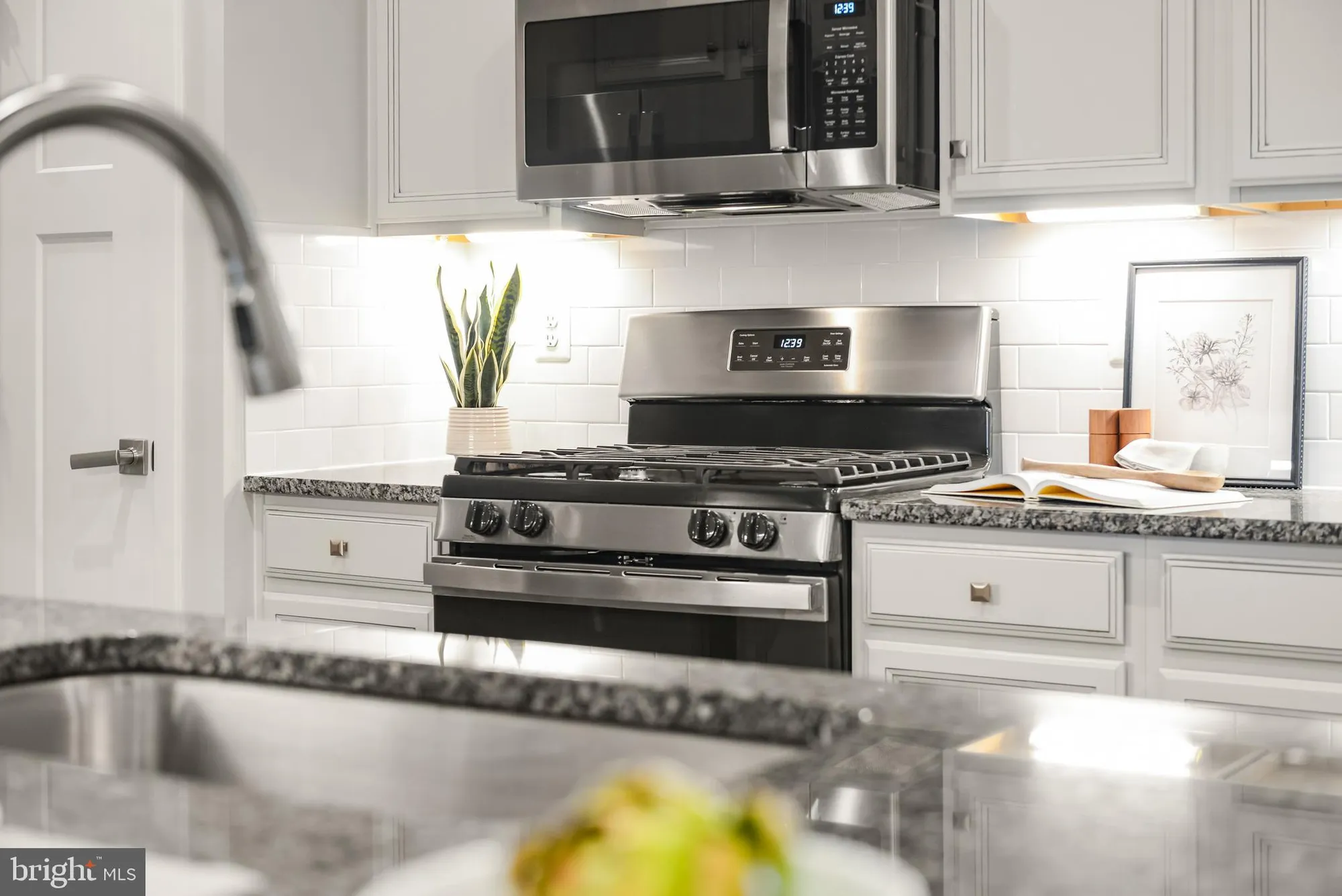 Property Slideshow image 20 of 57 | 3225 thornapple dr, Frederick, MD, 21704