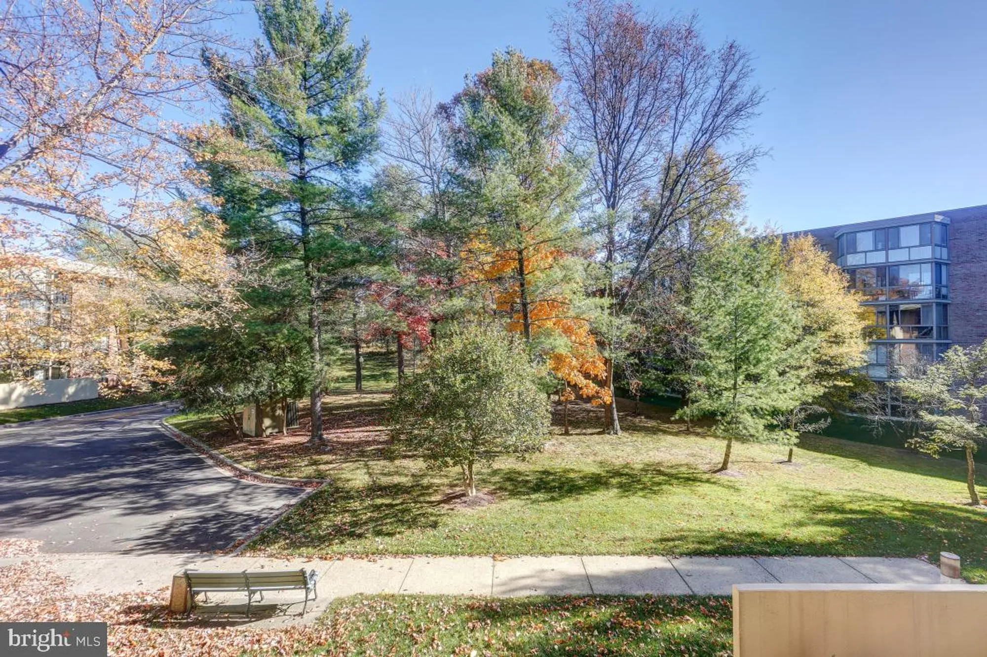 Property Slideshow image 14 of 34 | 2921 n leisure world blvd 1-226, Silver Spring, MD, 20906